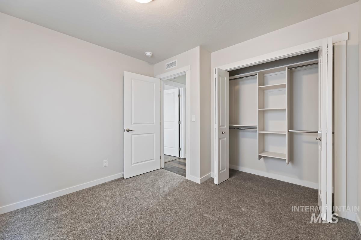 212 W Radiant Ridge Drive Property Photo 23