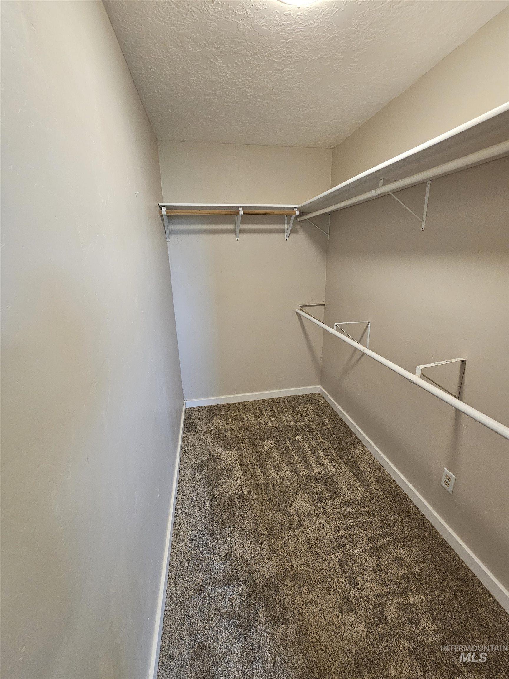 444 E 175 S Property Photo 13