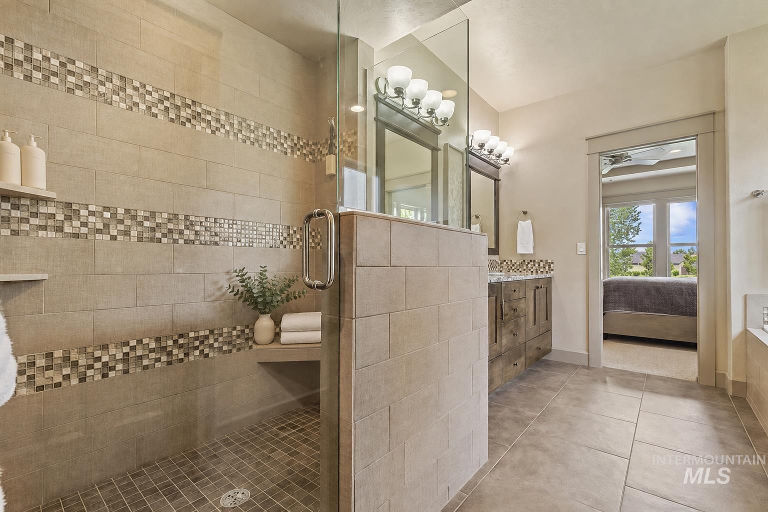 6713 N Moon Drummer Way Property Photo 14