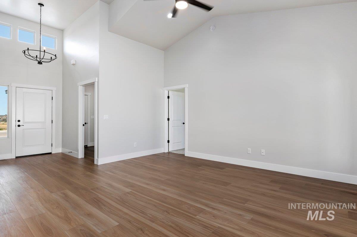 1022 Quartz Property Photo 11