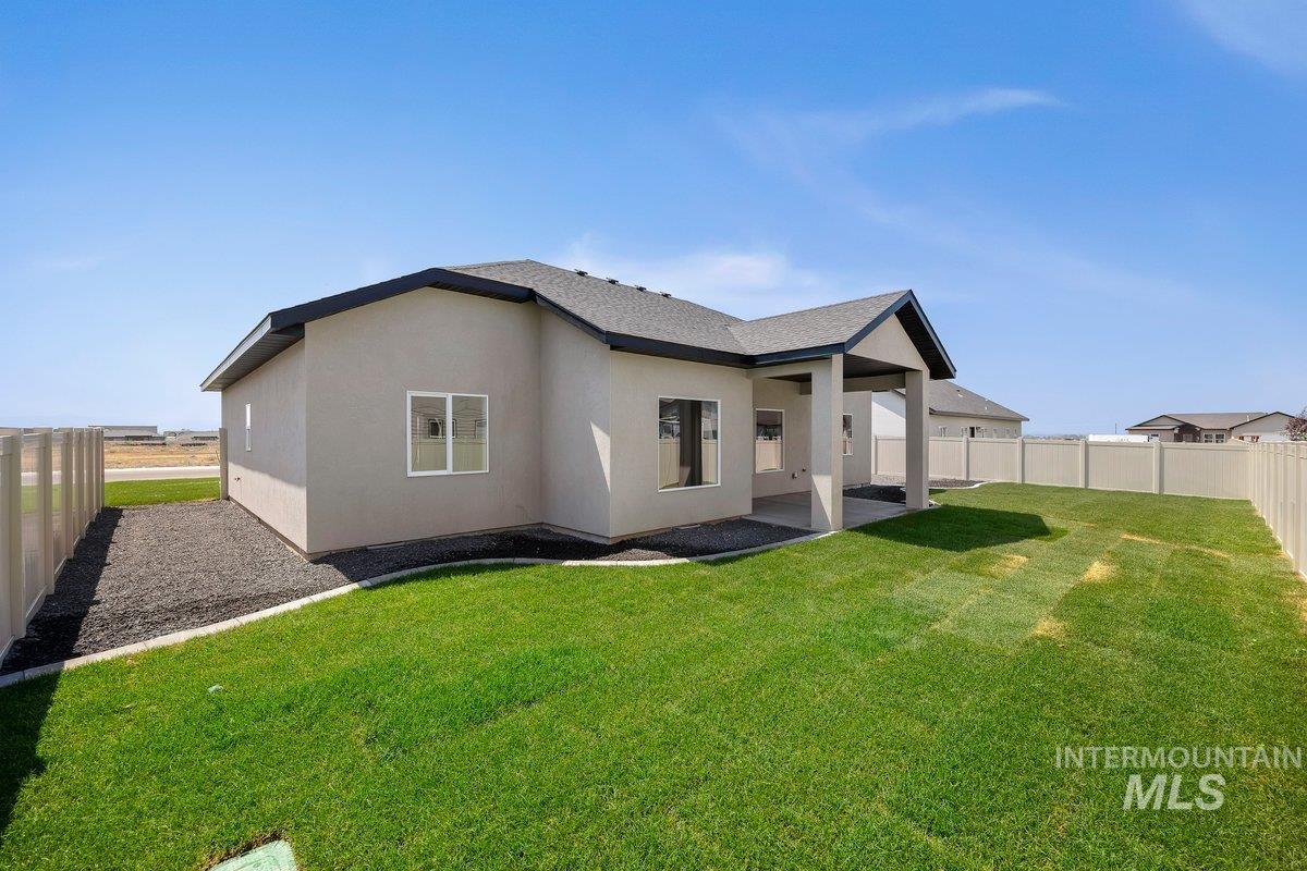 1022 Quartz Property Photo 19