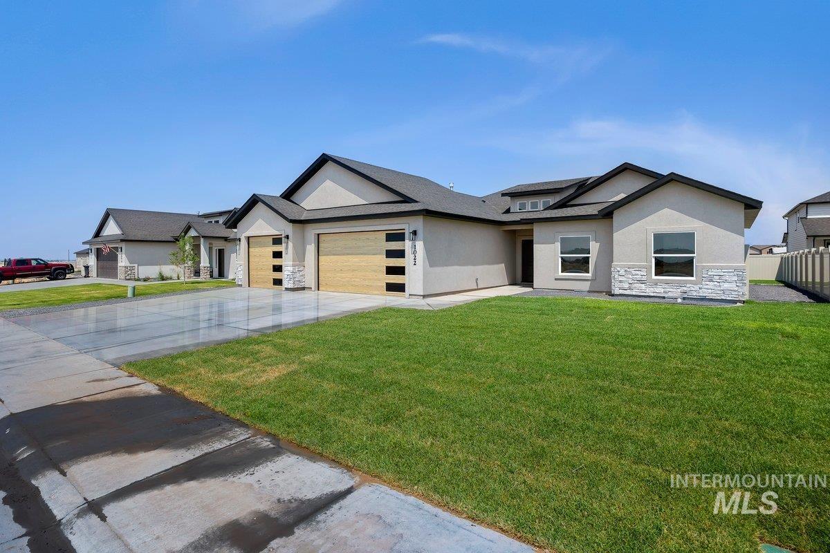 1022 Quartz Property Photo 26