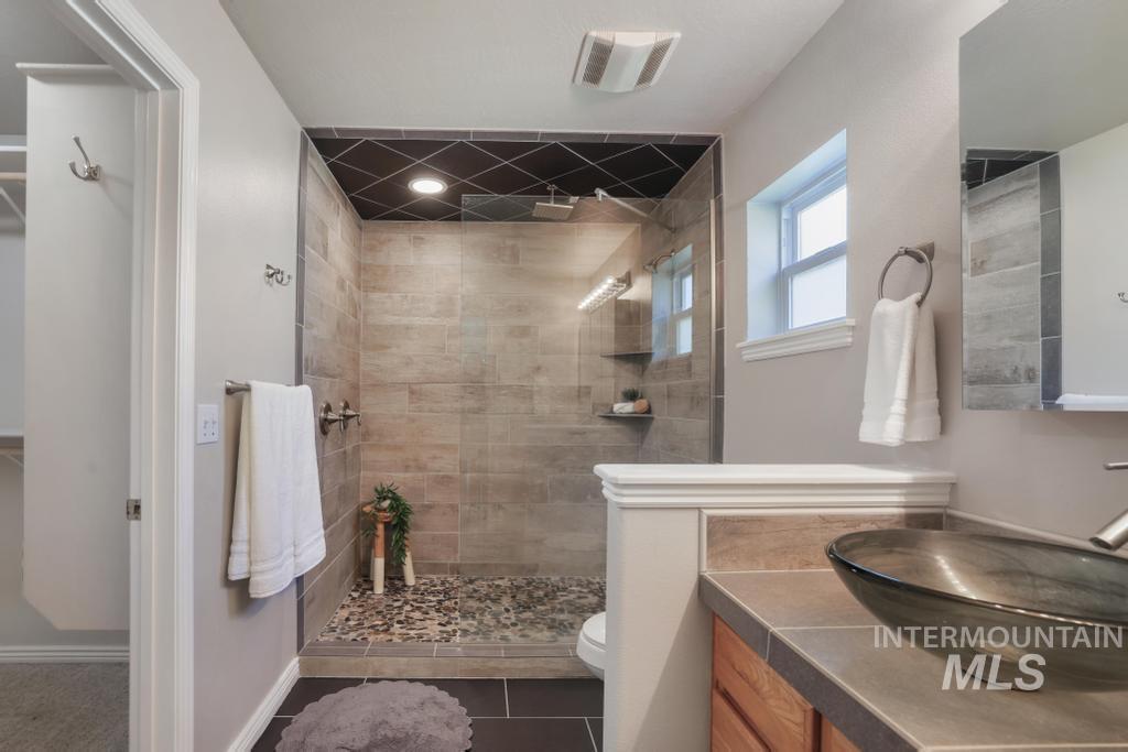 2549 Paintbrush Dr. Property Photo 10