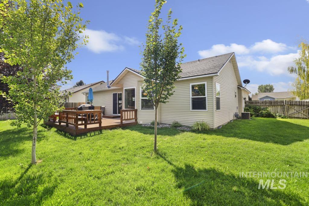 2549 Paintbrush Dr. Property Photo 17