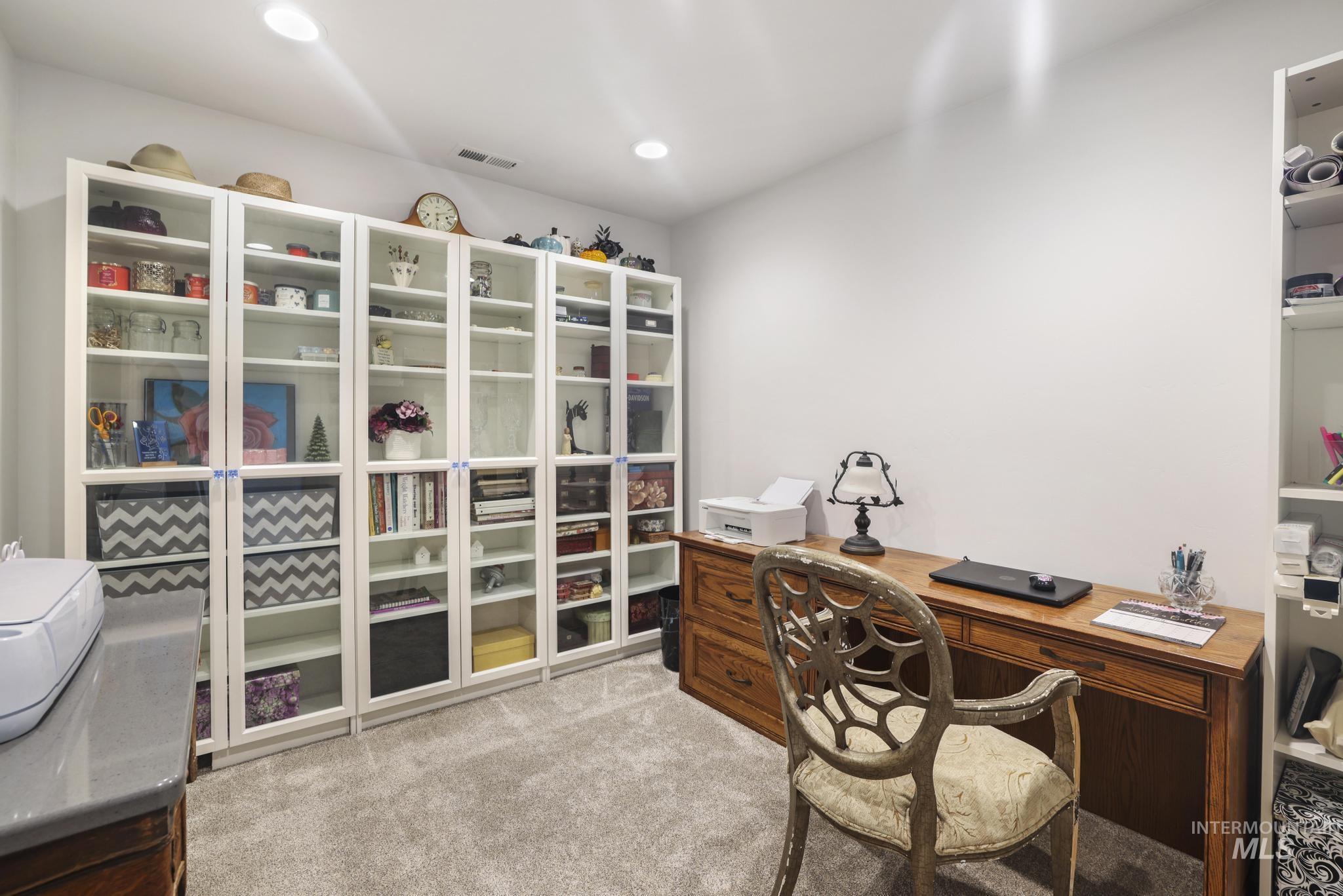 254 S 100 W Property Photo 31