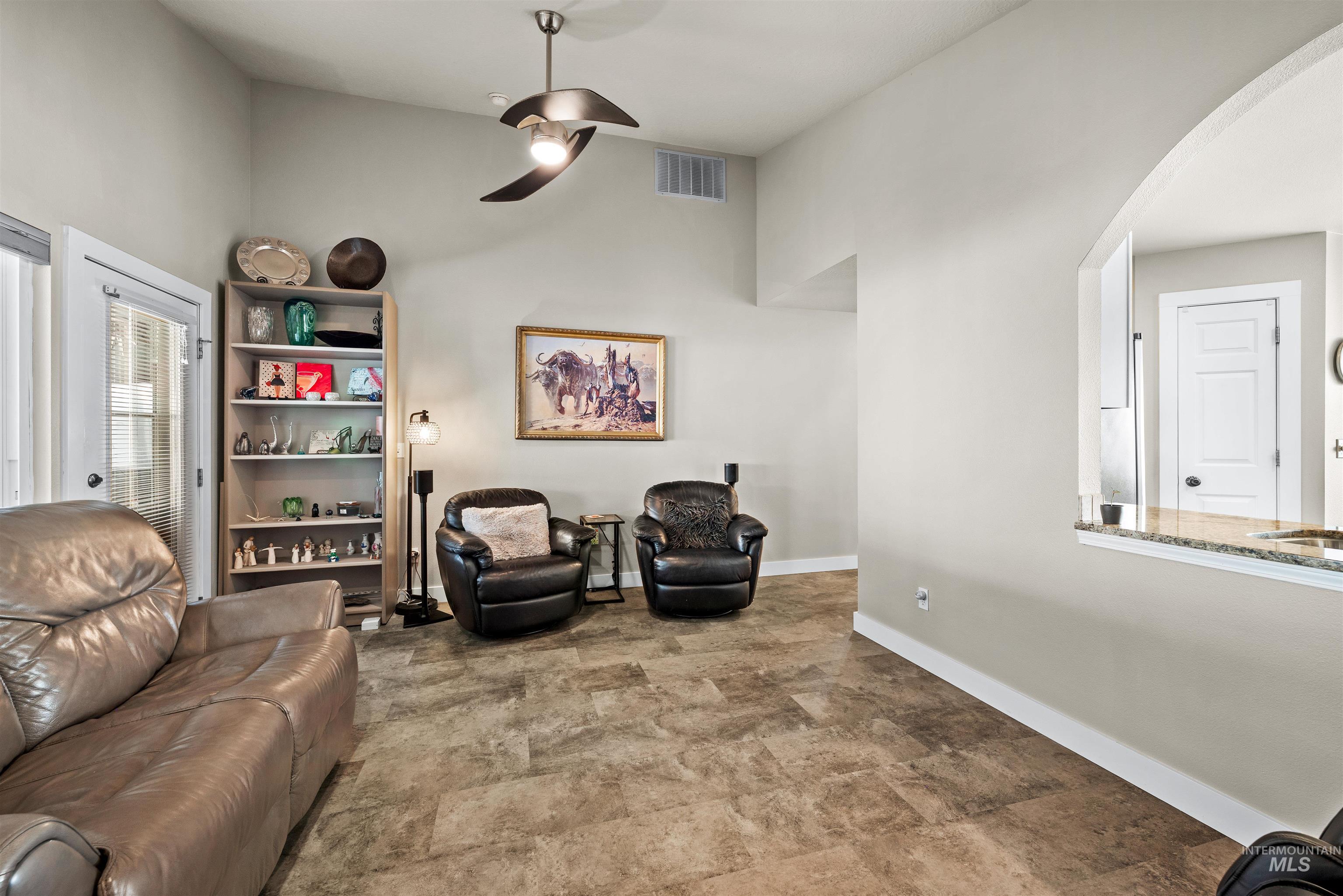1836 N Buena Vista Property Photo 19