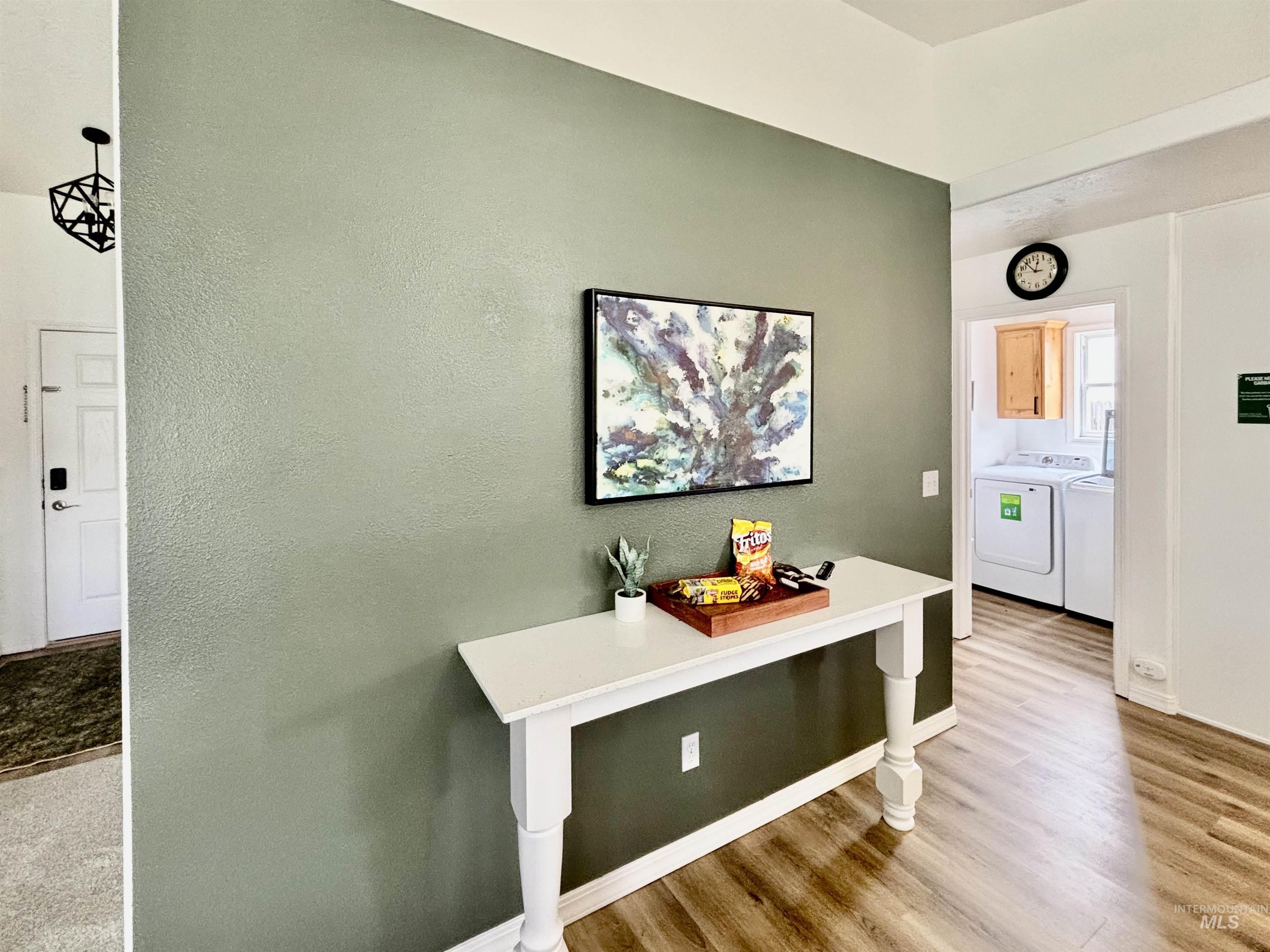 8515 W Shooting Star Drive Property Photo 4