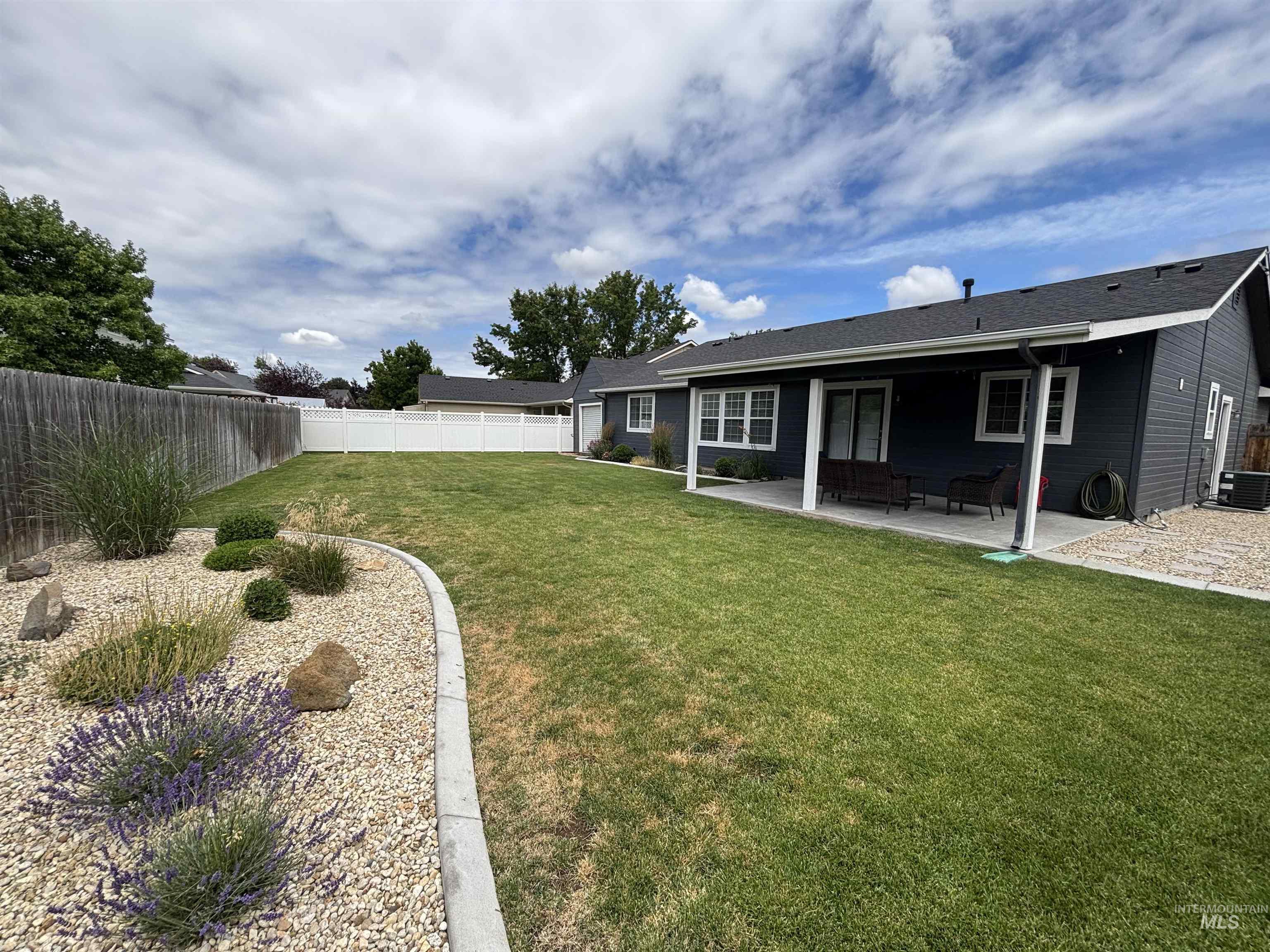 8515 W Shooting Star Drive Property Photo 17