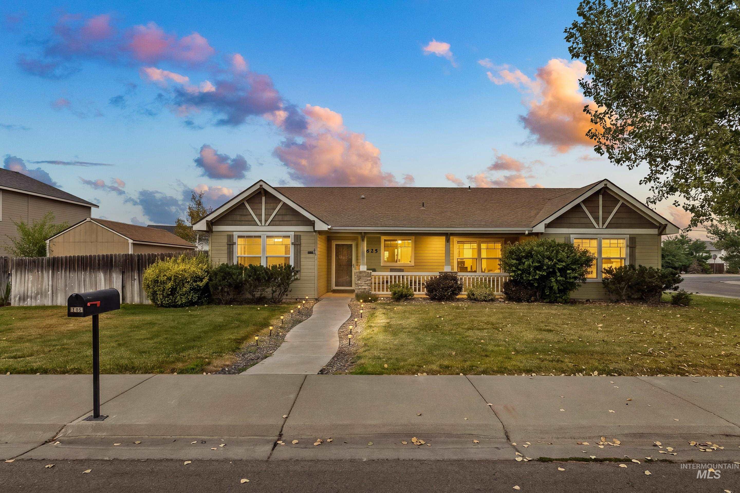1625 SW Shaft Property Photo 1