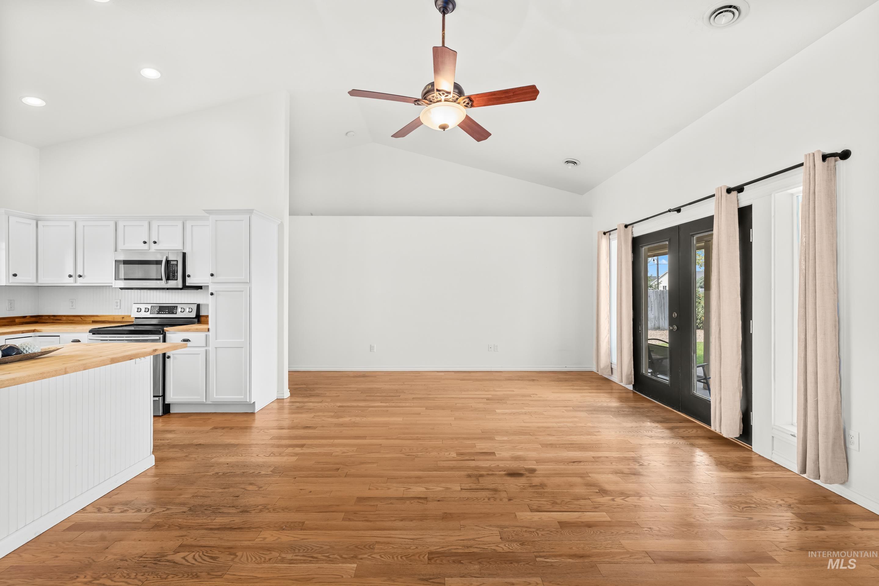 1625 Sw Shaft Property Photo 10