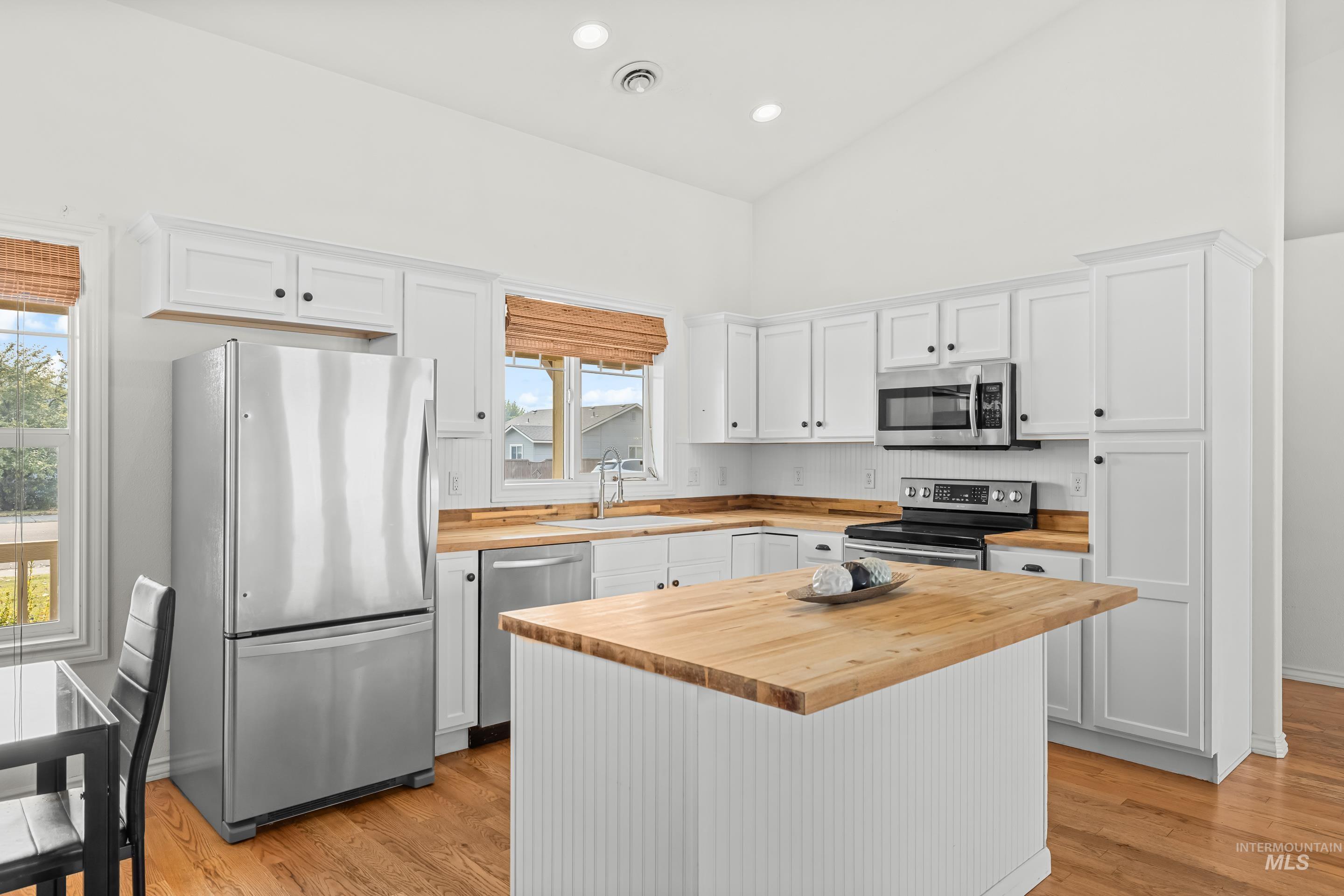 1625 Sw Shaft Property Photo 14