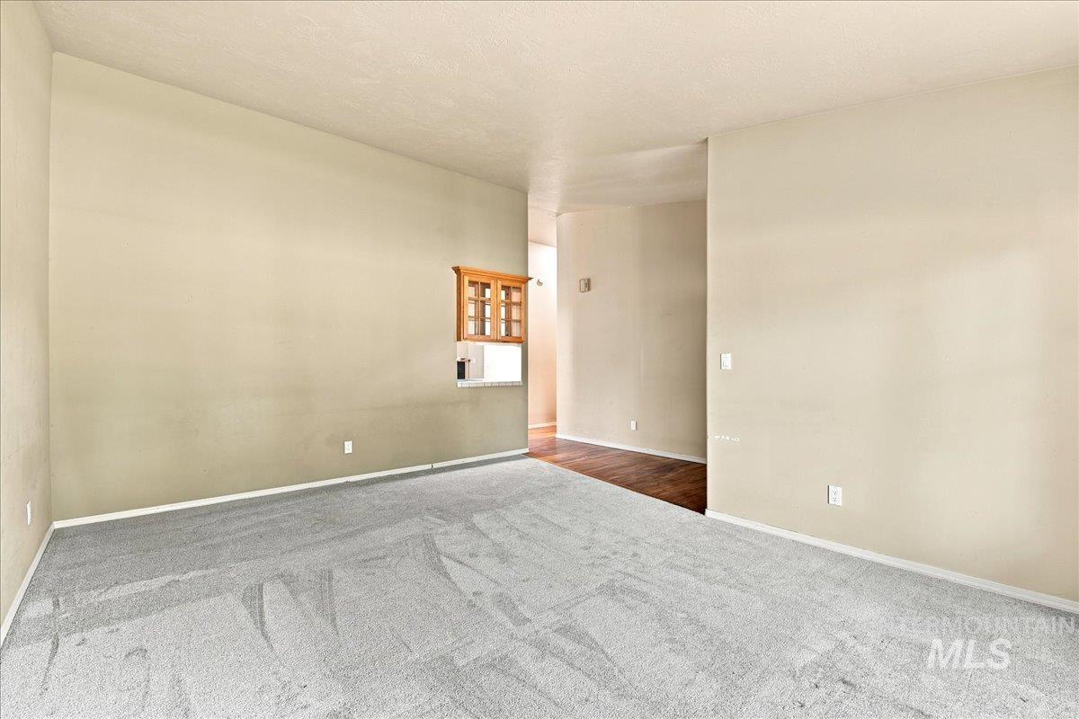 1921 Arcata Way Property Photo 4