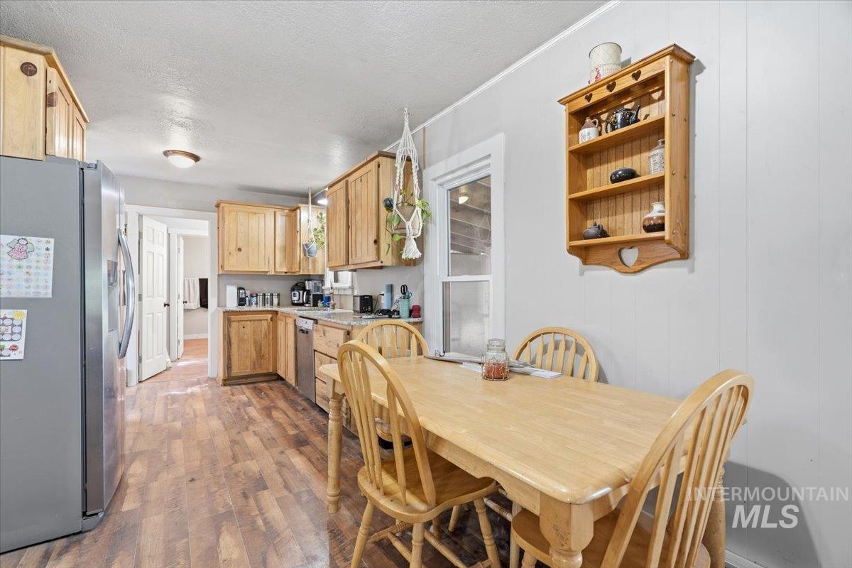 6613 Wright Ln Property Photo 17
