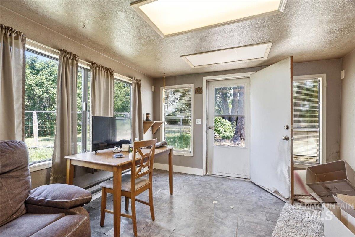 6613 Wright Ln Property Photo 41
