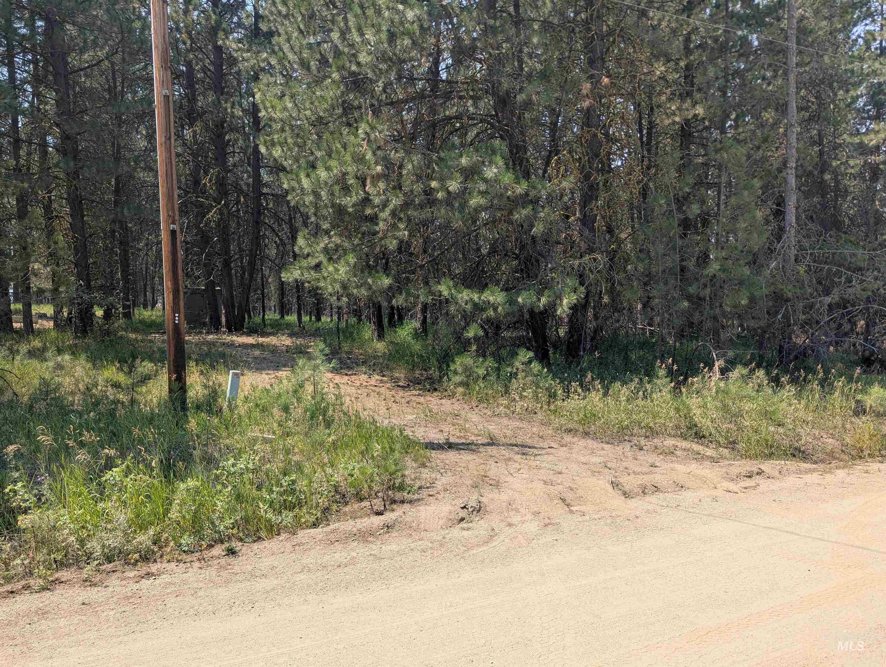 110 E Prospectors Drive