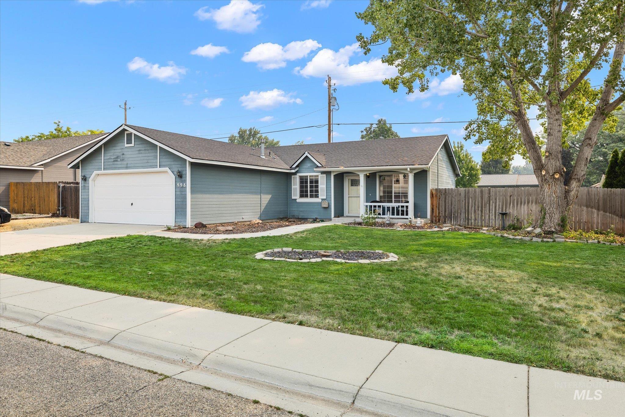 998 N Quartzite Property Photo 2