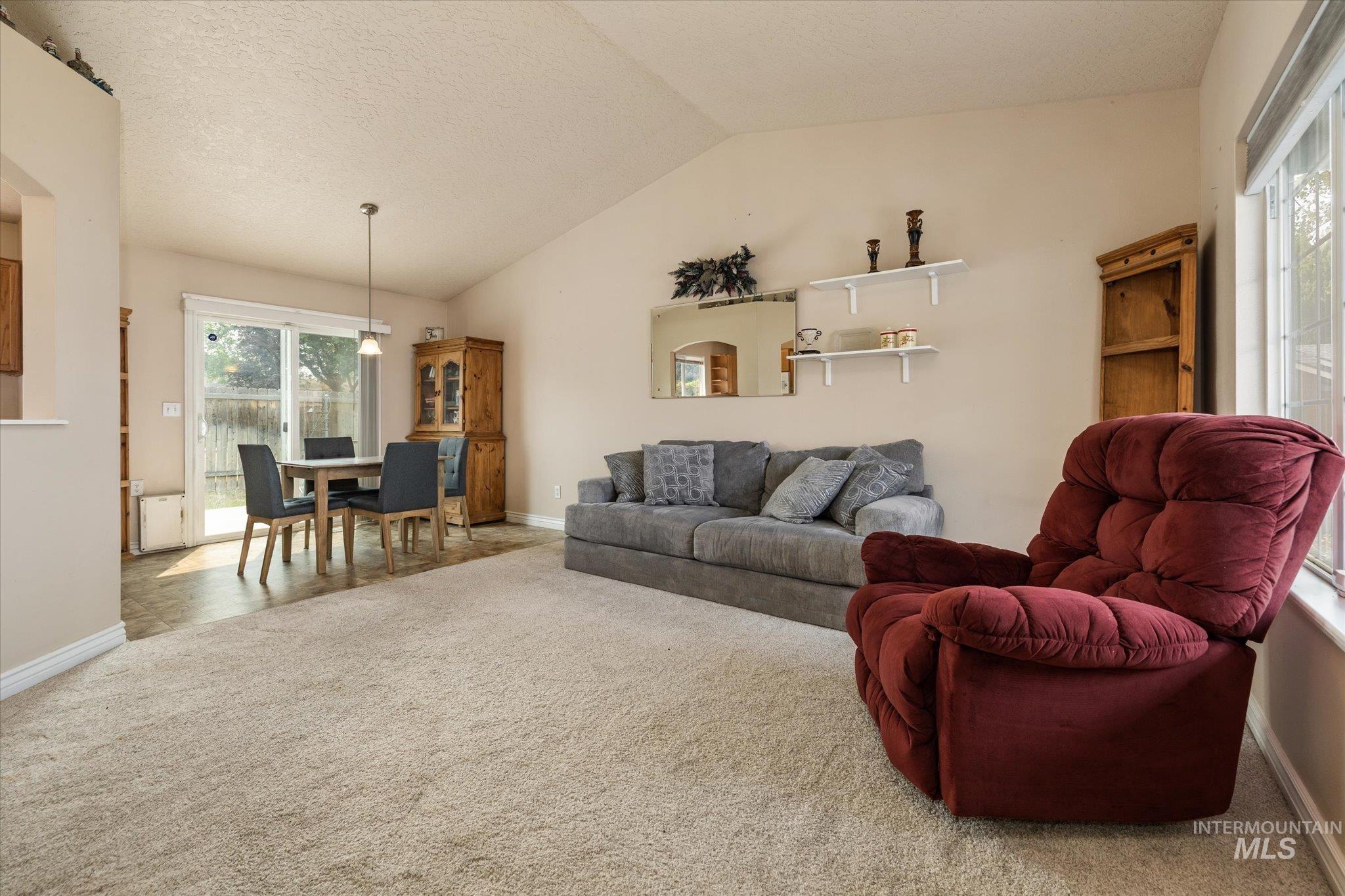 998 N Quartzite Property Photo 6