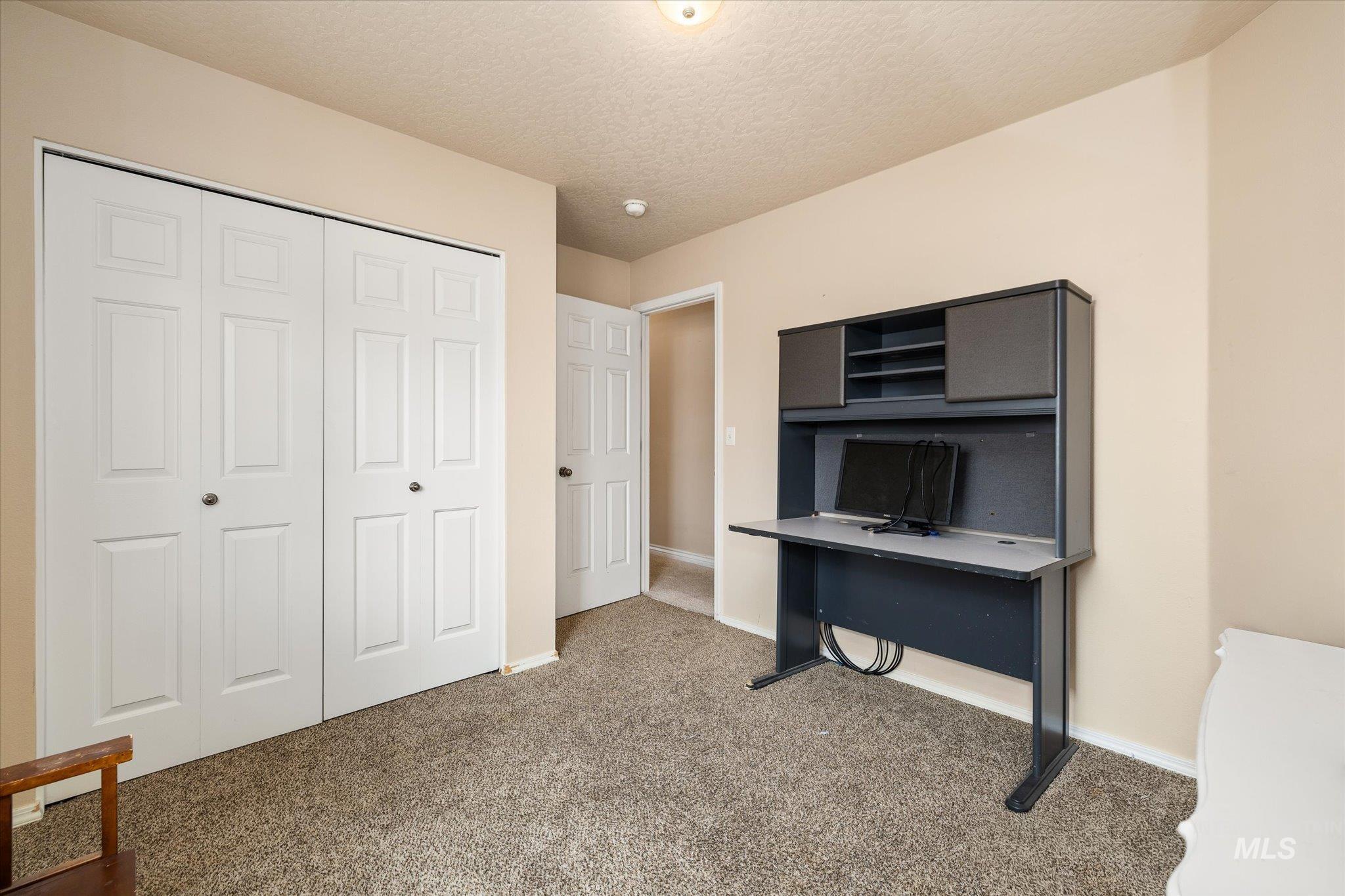 998 N Quartzite Property Photo 28