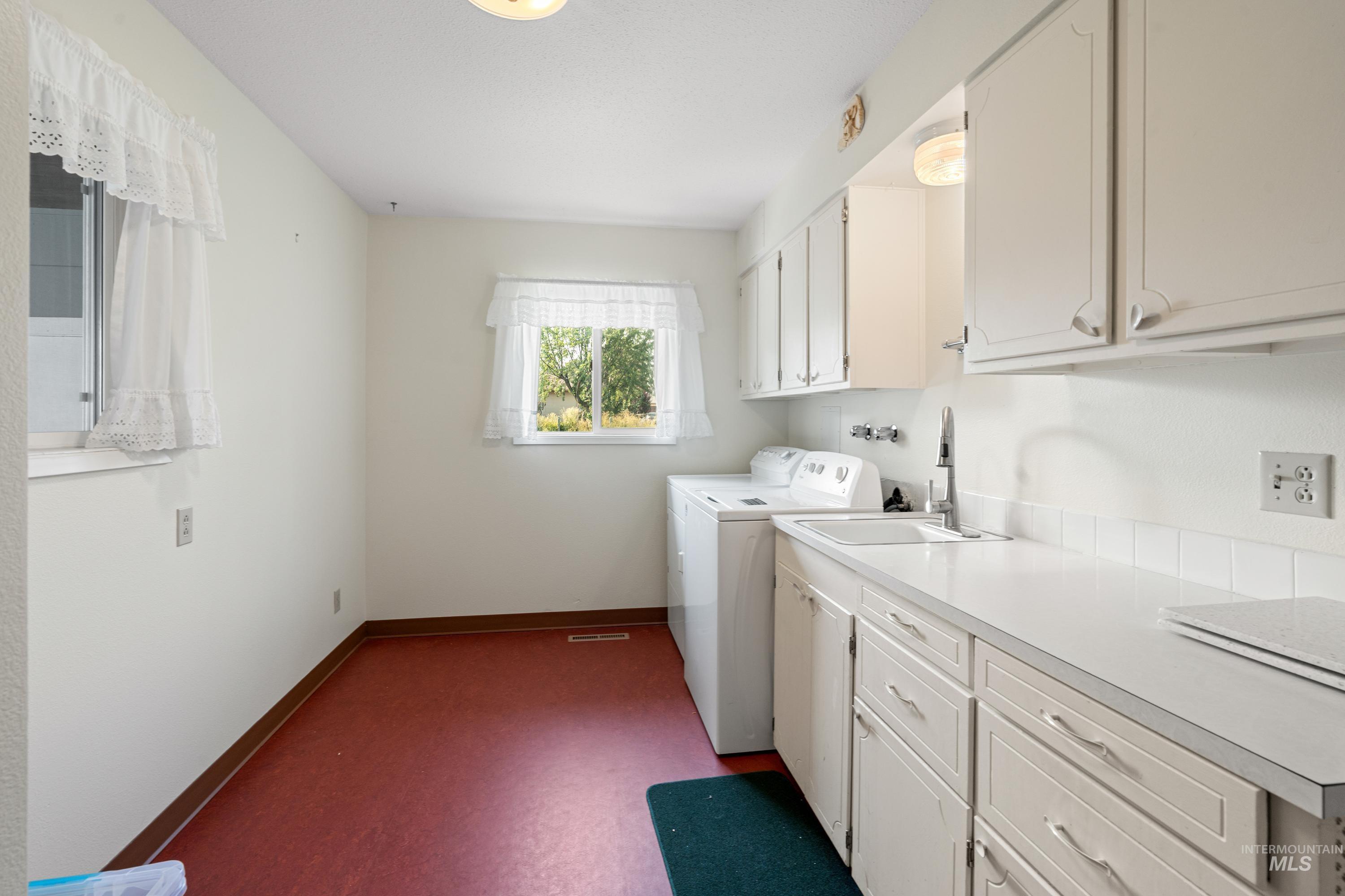 518 Bryden Dr. Property Photo 21