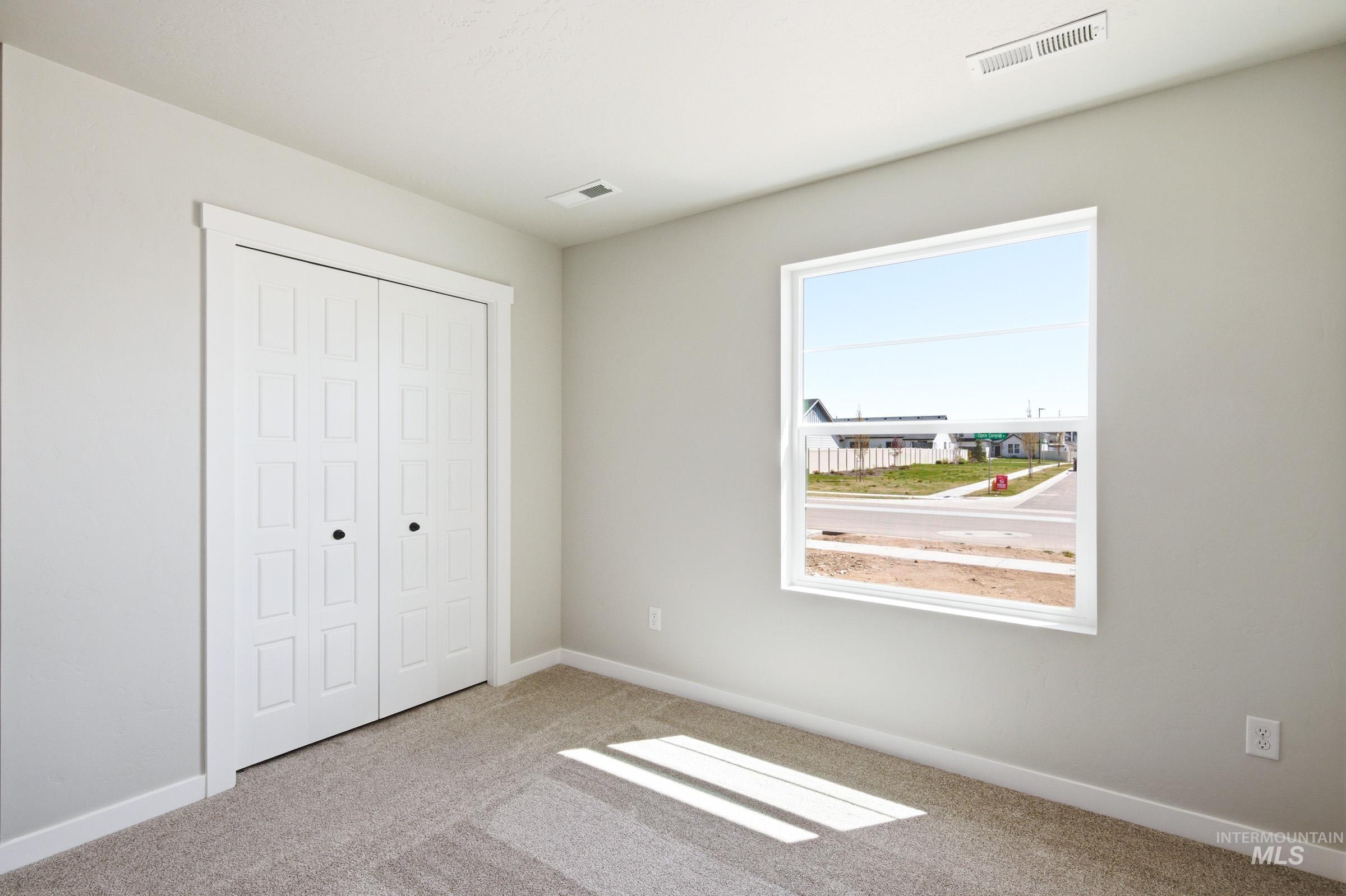9458 W Blazing Star St Property Photo 12