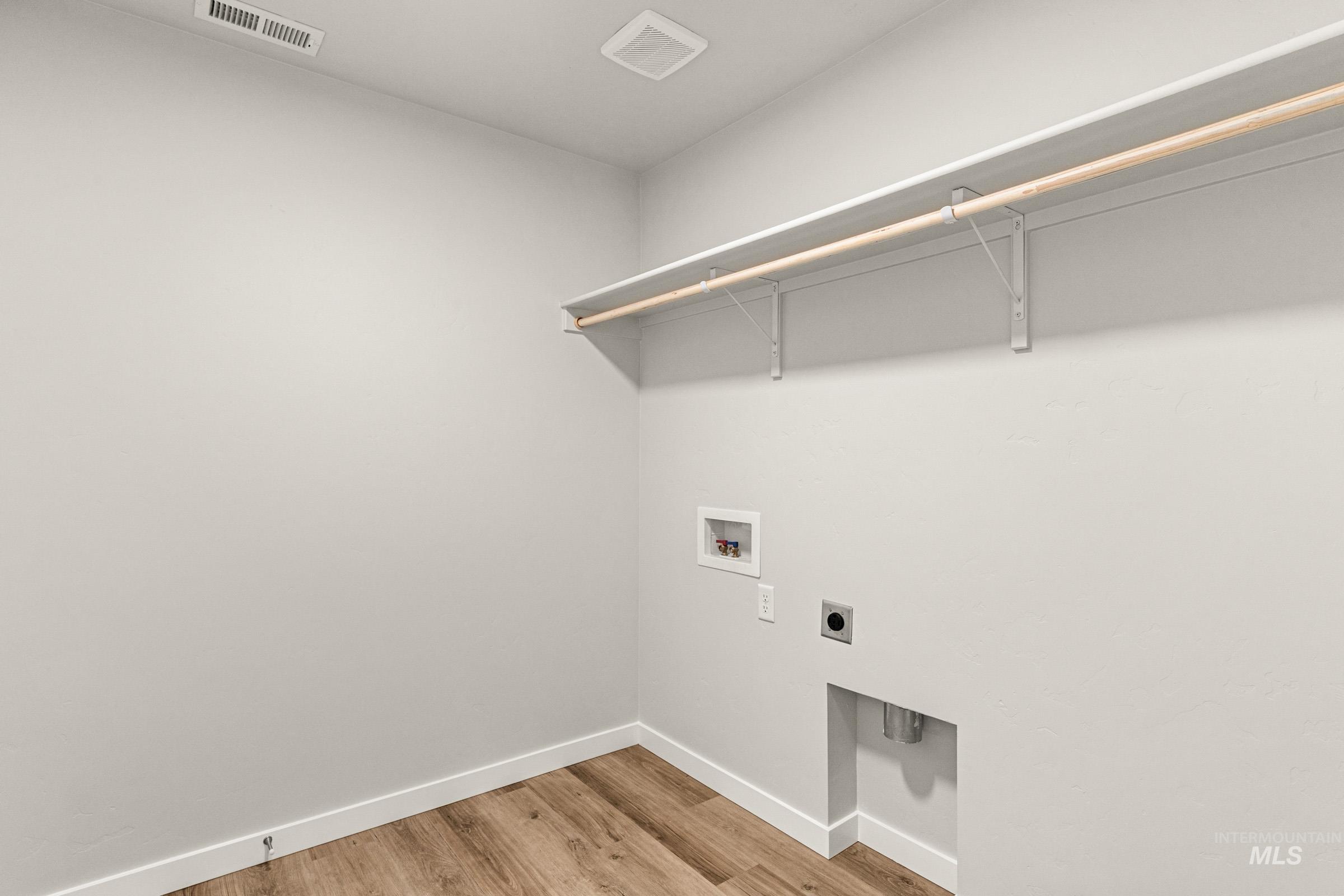 9422 W Blazing Star St Property Photo 15