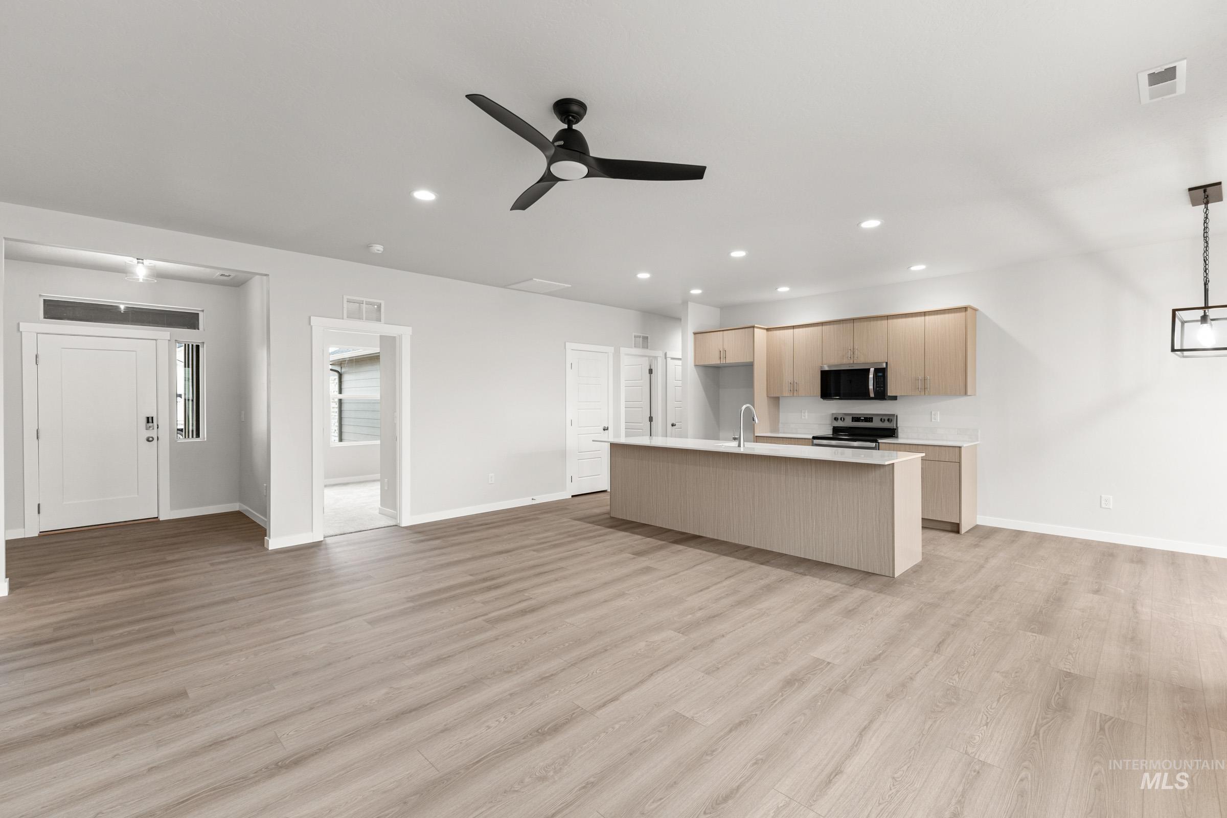 9470 W Cosmic St Property Photo 9