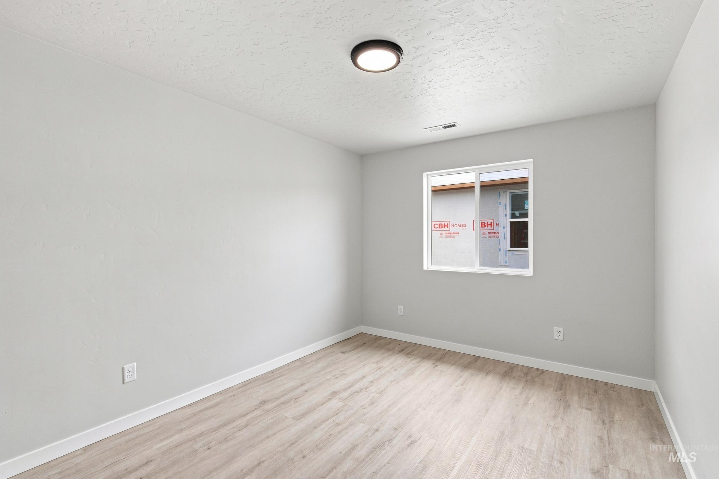 4405 Hewitt St Property Photo 18