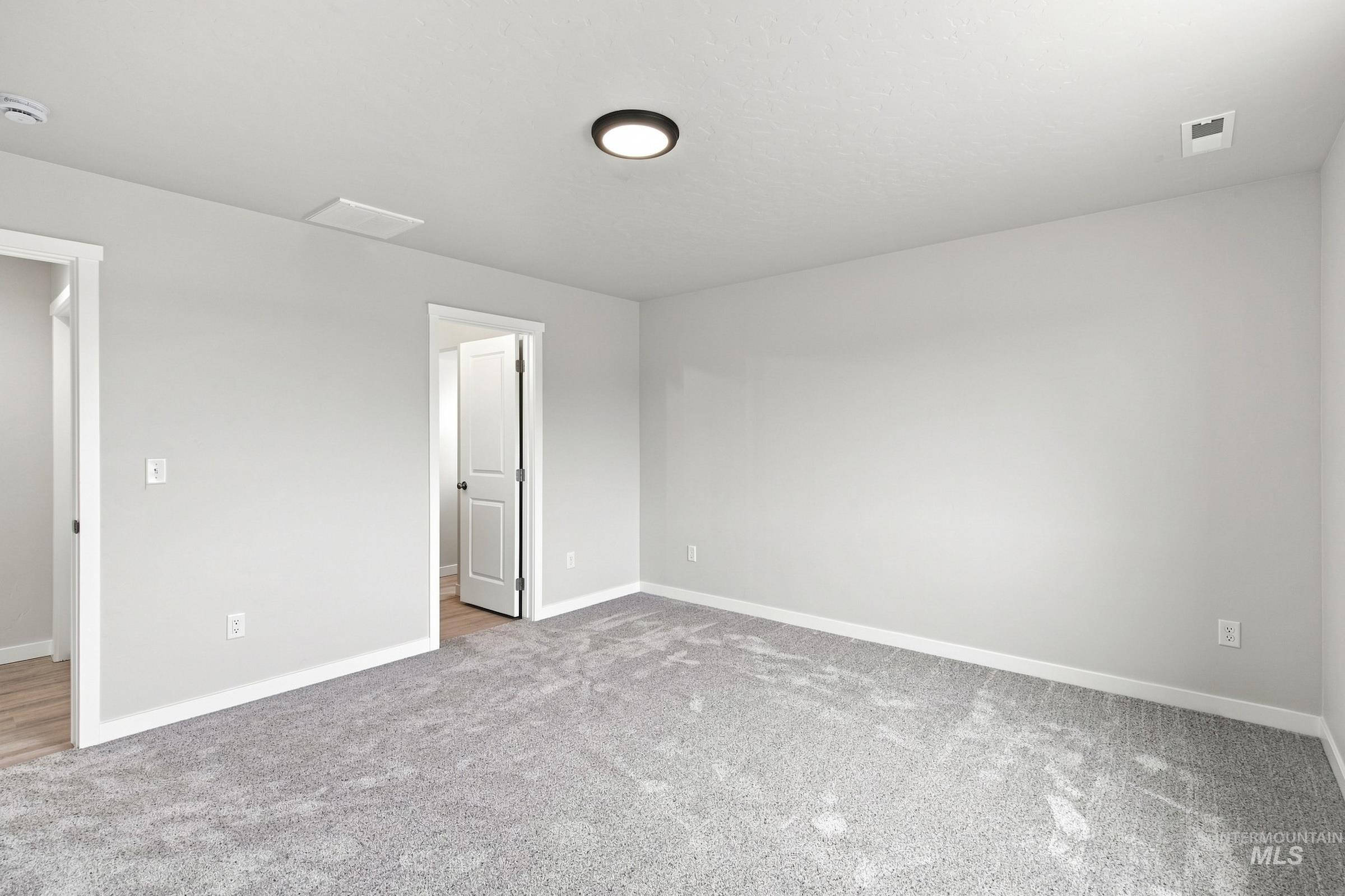 4405 Hewitt St Property Photo 21