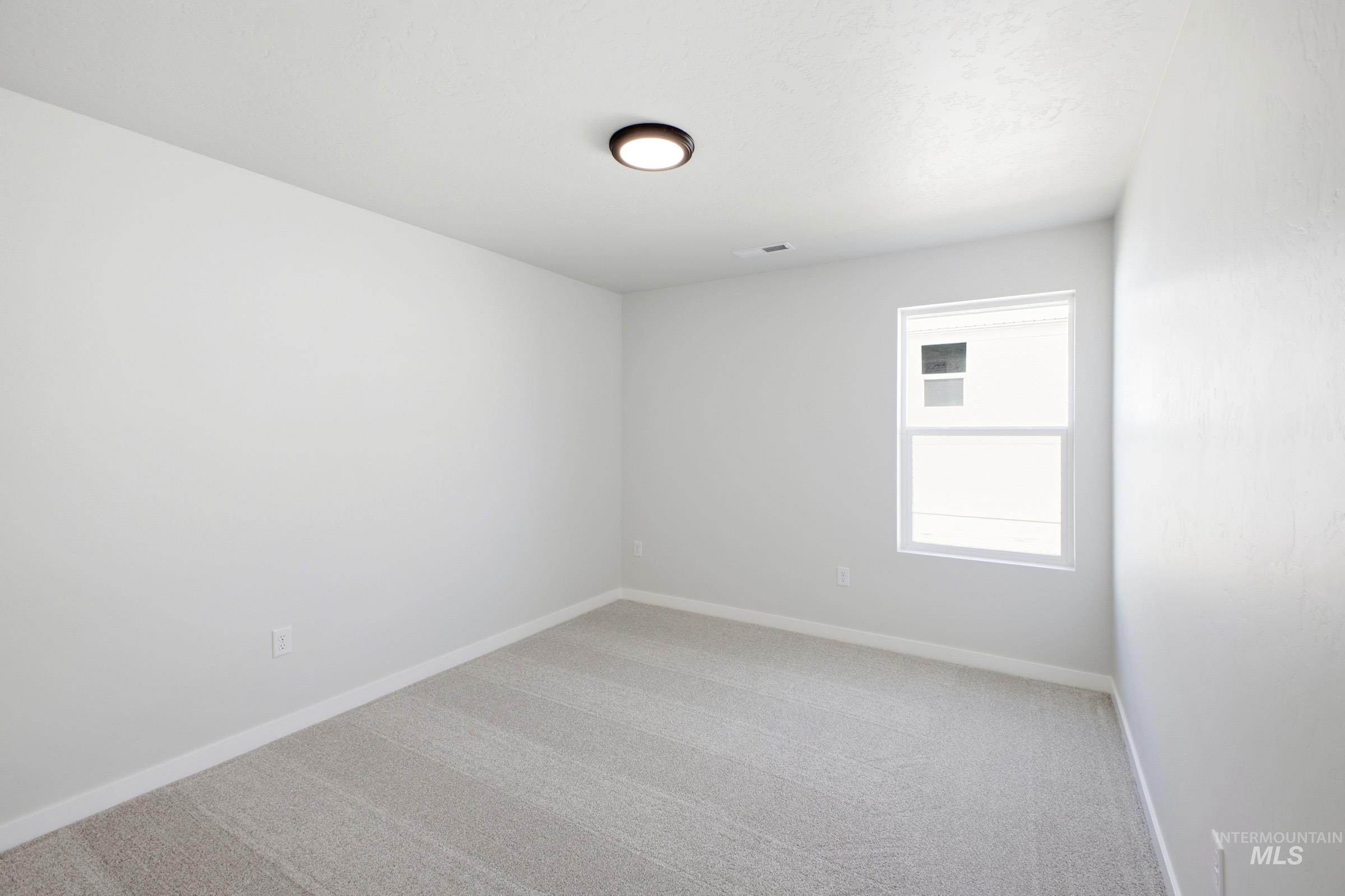 2443 W Red Jasper Dr Property Photo 11