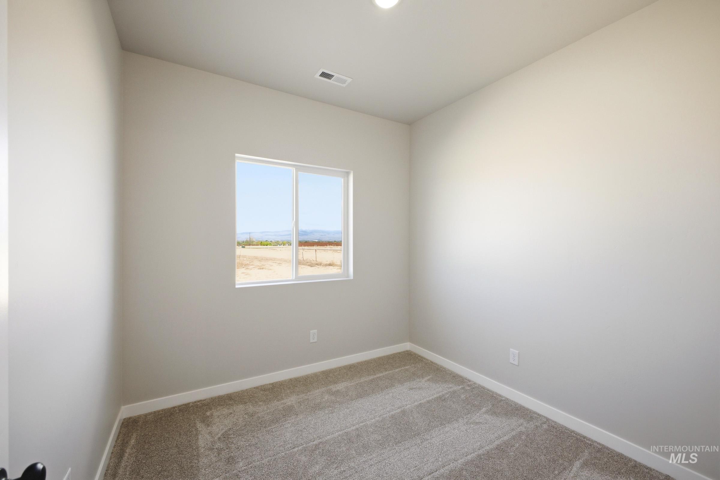 2341 W Red Jasper Dr Property Photo 10