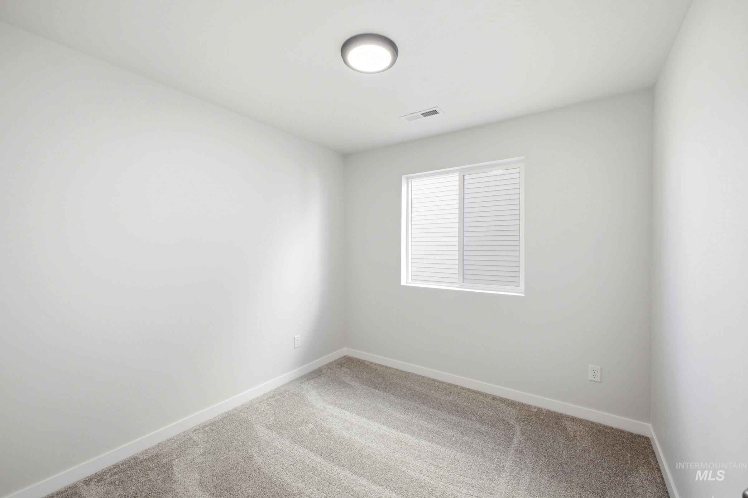 2341 W Red Jasper Dr Property Photo 11