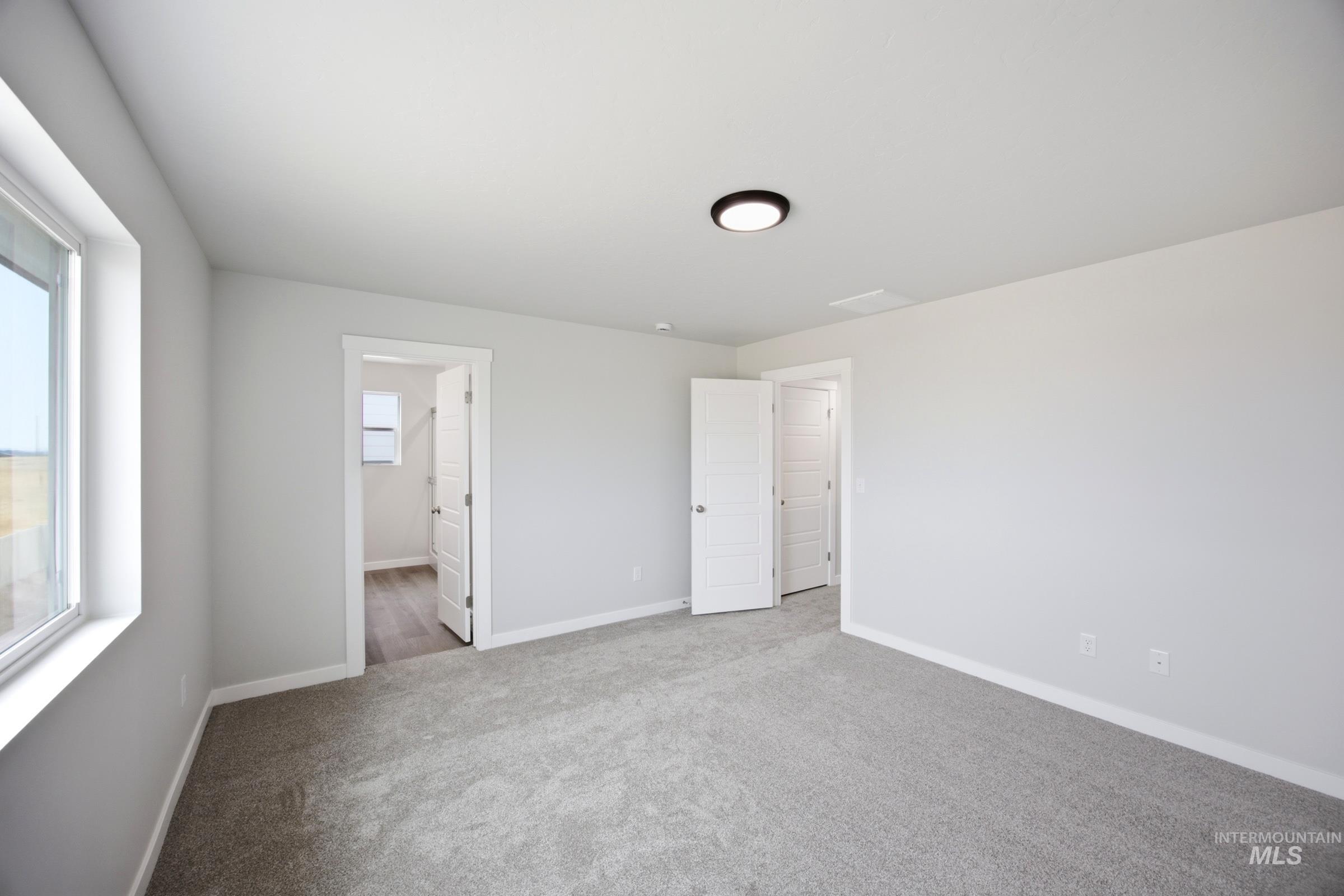 1343 W Braden Dr Property Photo 17