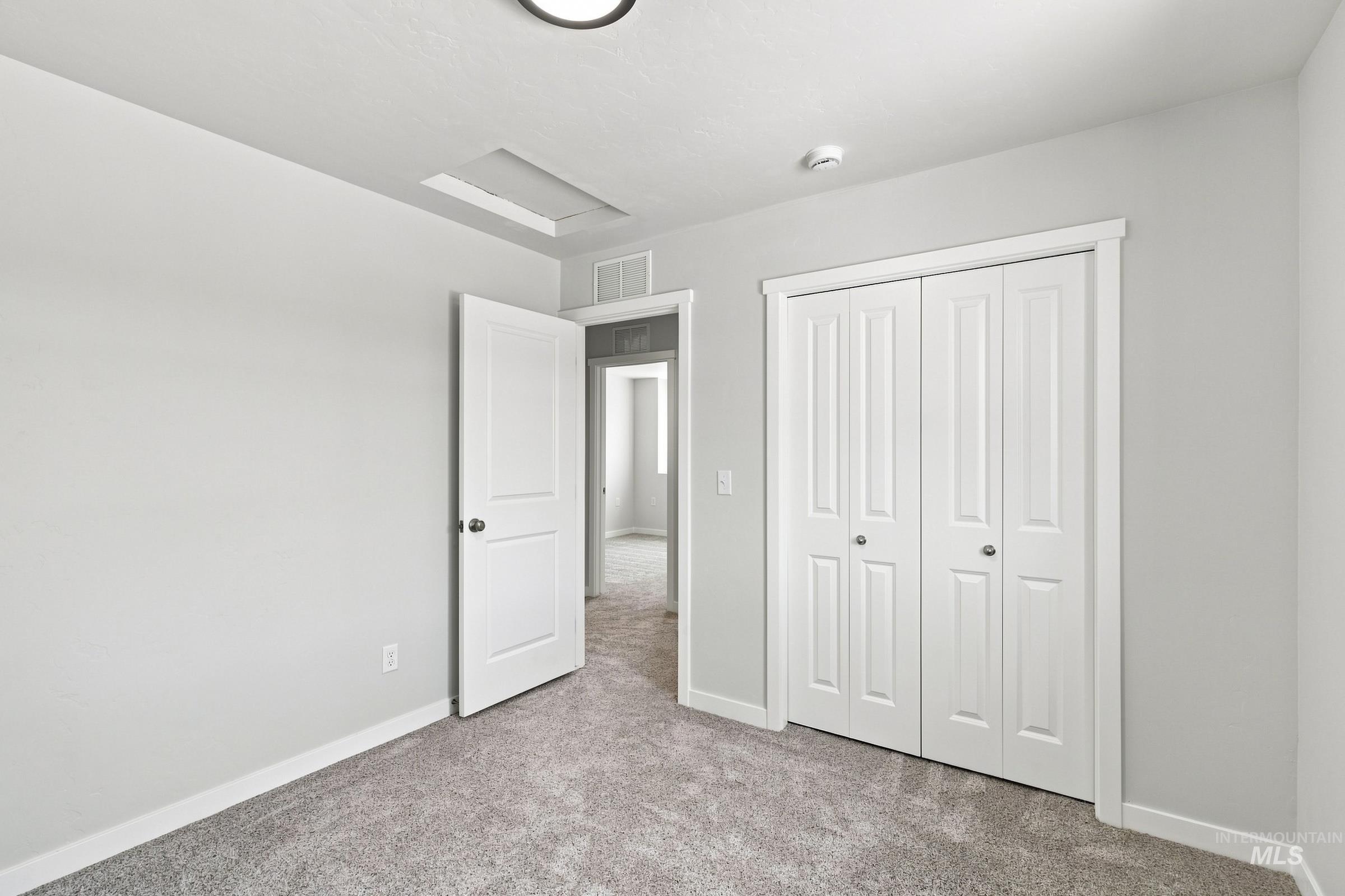 14080 Shiny Spruce St Property Photo 20