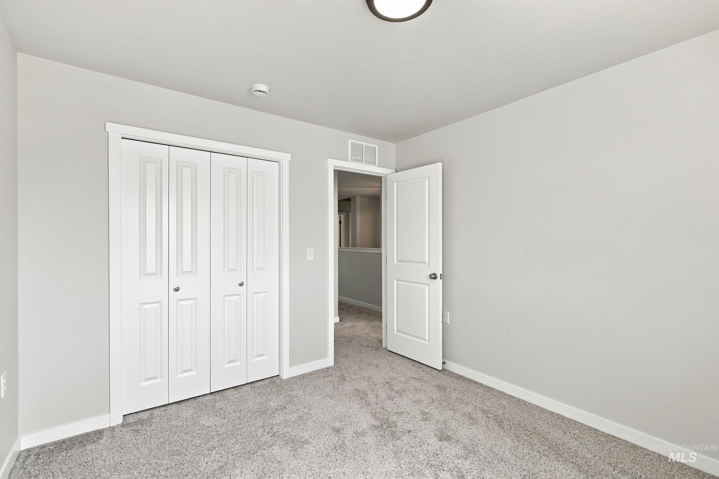 14080 Shiny Spruce St Property Photo 22