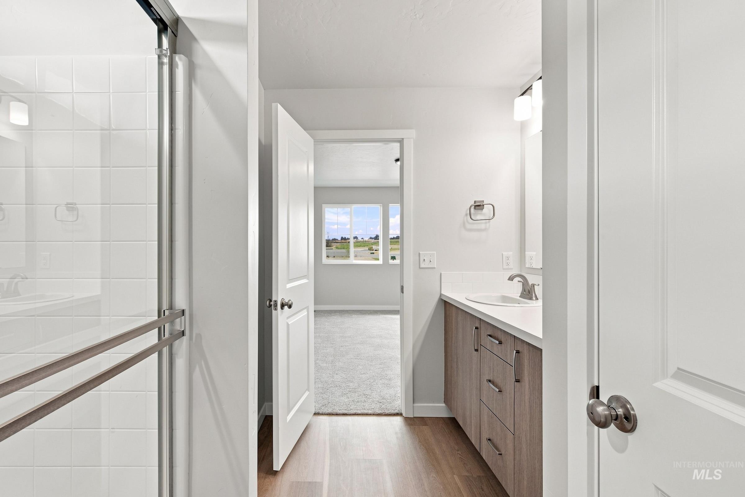 14080 Shiny Spruce St Property Photo 31