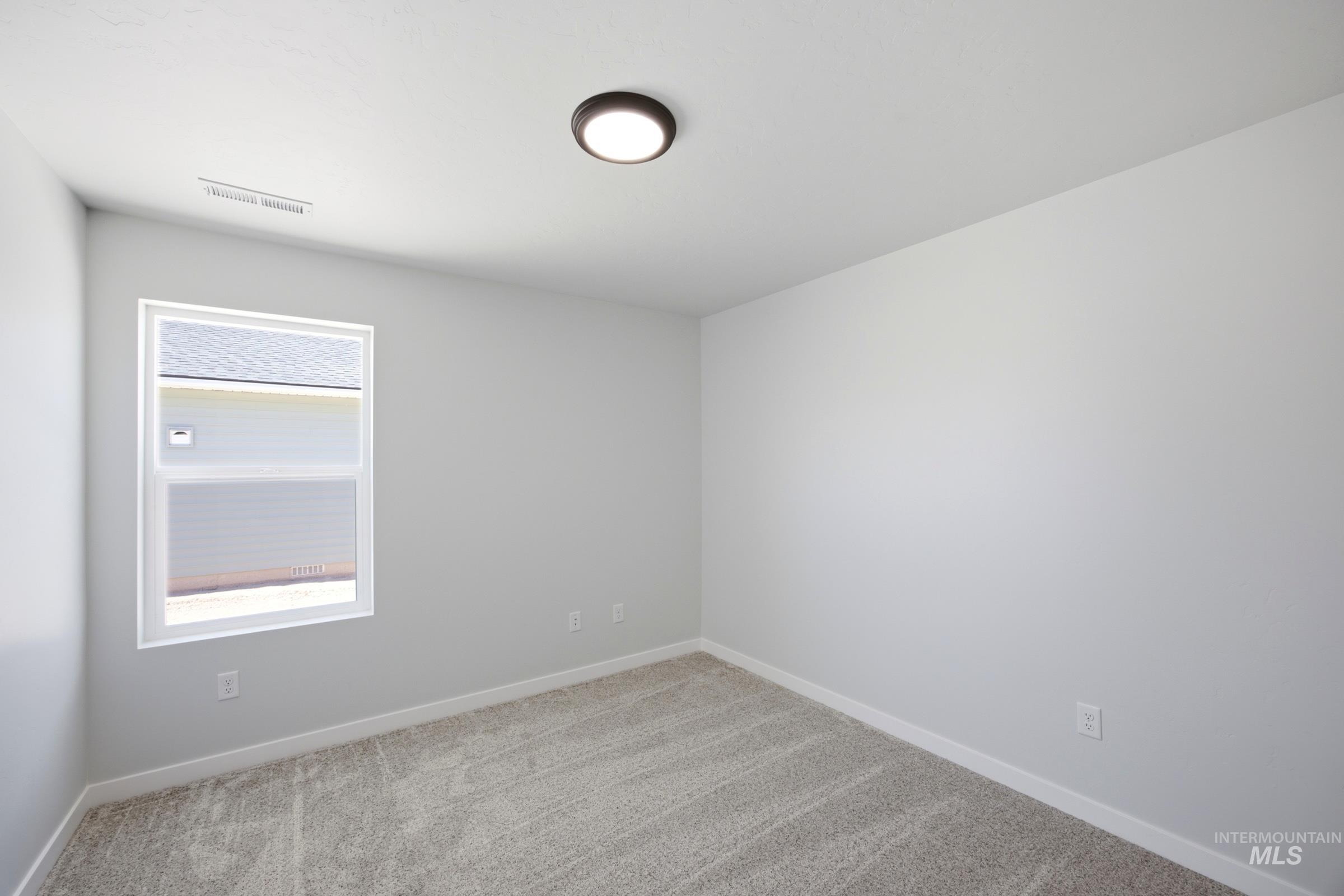 14113 Shiny Spruce St Property Photo 12