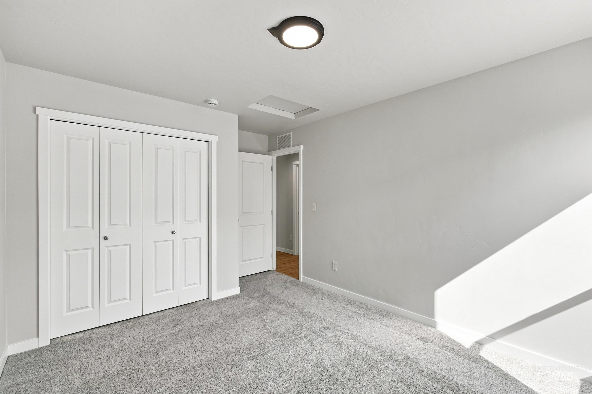 14113 Shiny Spruce St Property Photo 15
