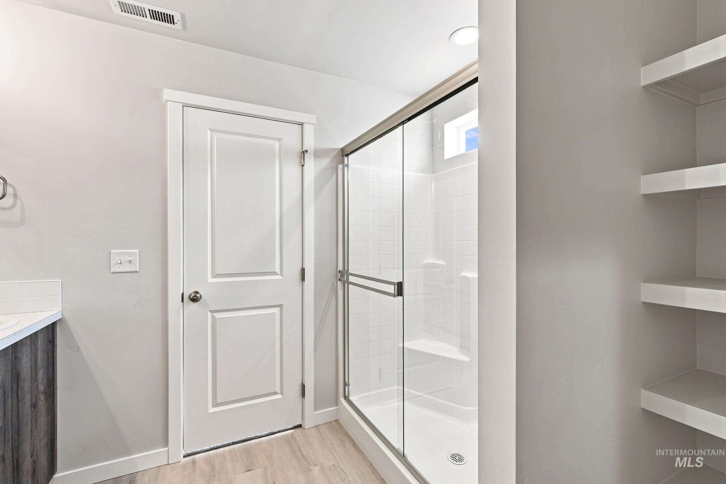 14113 Shiny Spruce St Property Photo 20