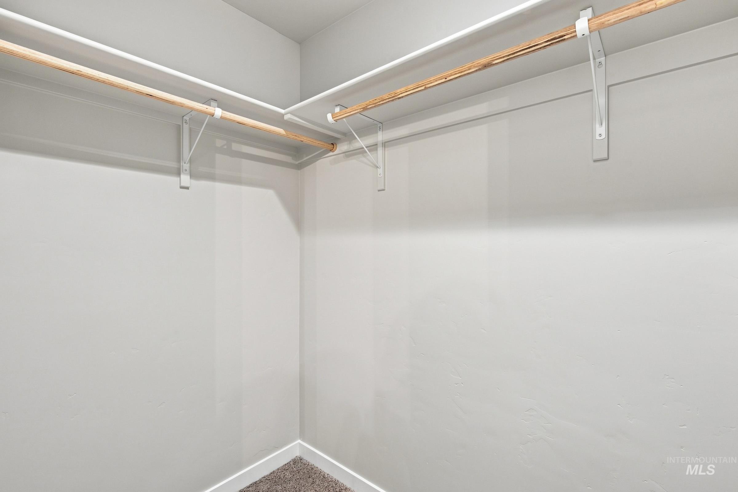 14113 Shiny Spruce St Property Photo 22
