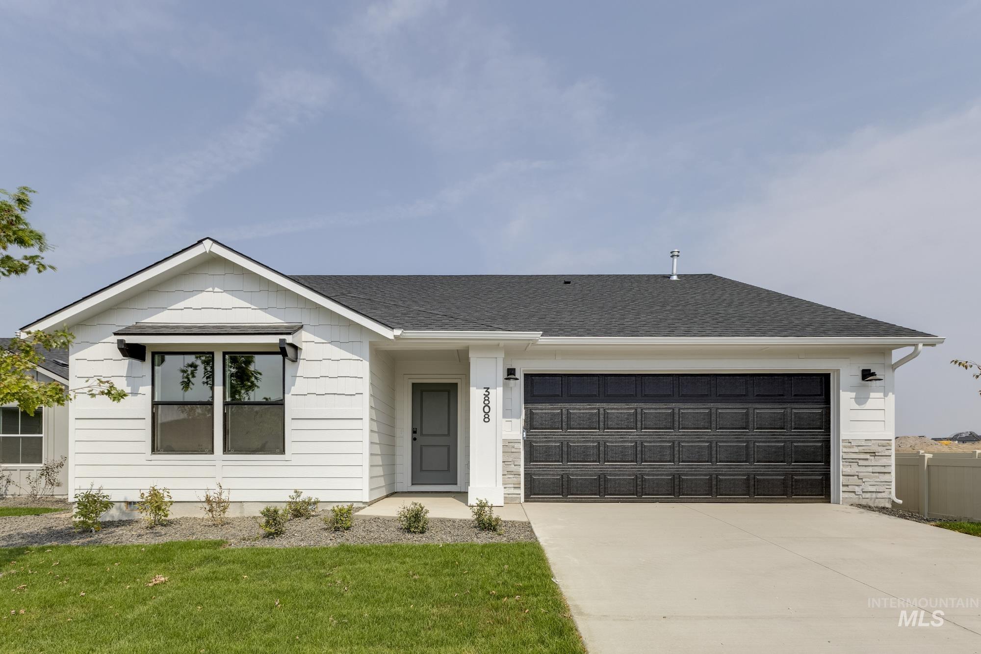 3826 E Freedom Tower Dr Property Photo 1