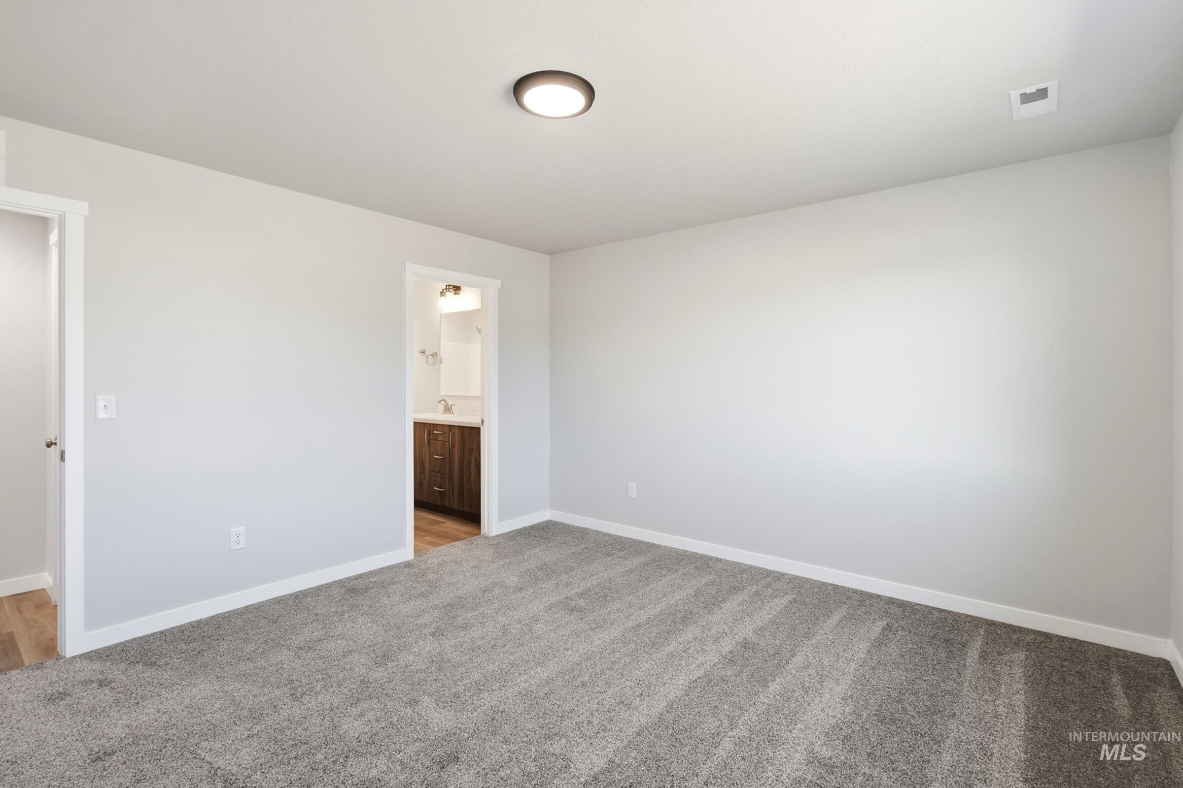 3826 E Freedom Tower Dr Property Photo 18