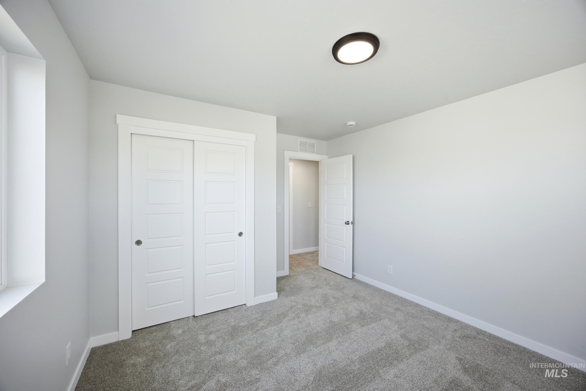 15368 Albatross Ave Property Photo 25