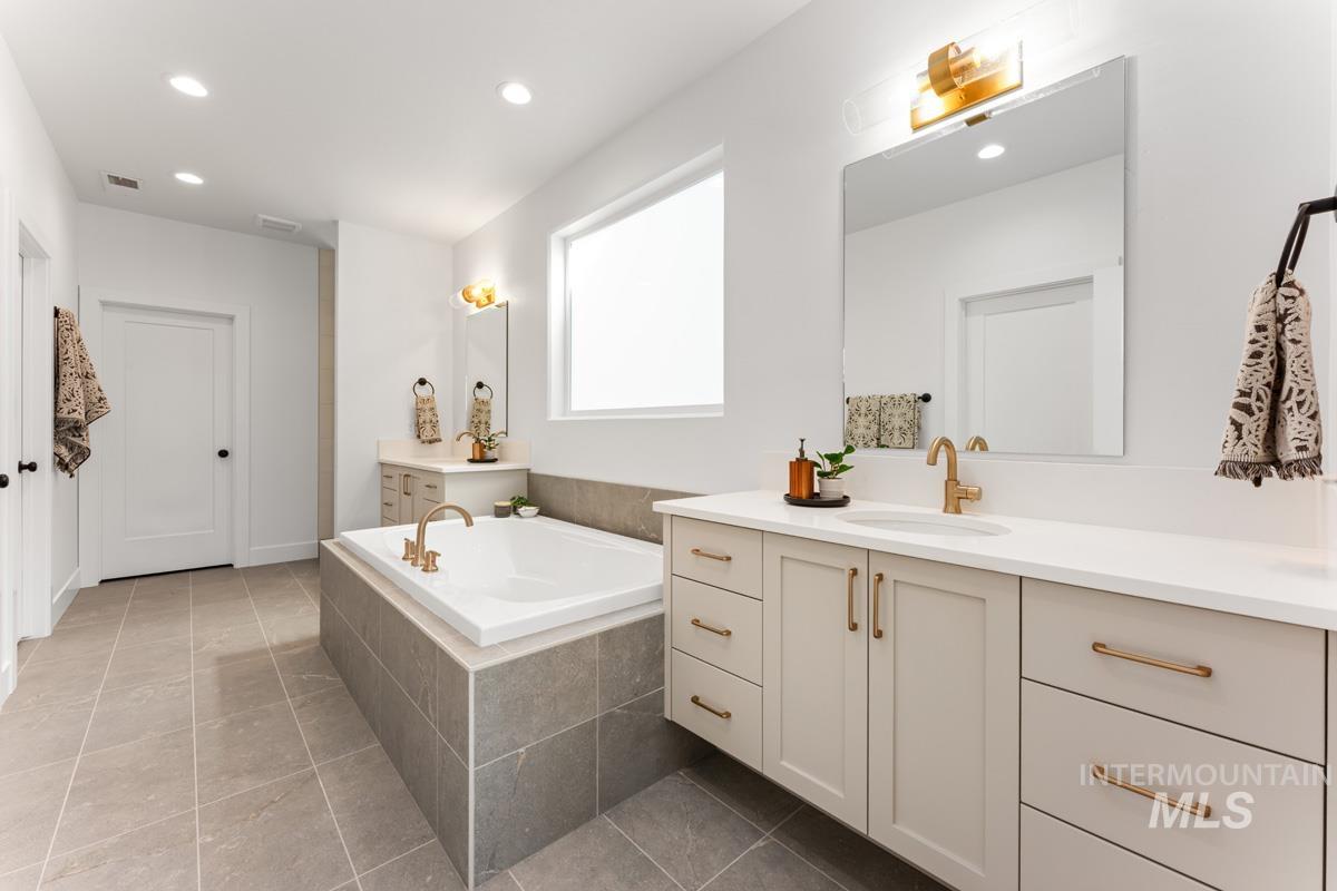 13320 N Spring Creek Way Property Photo 19