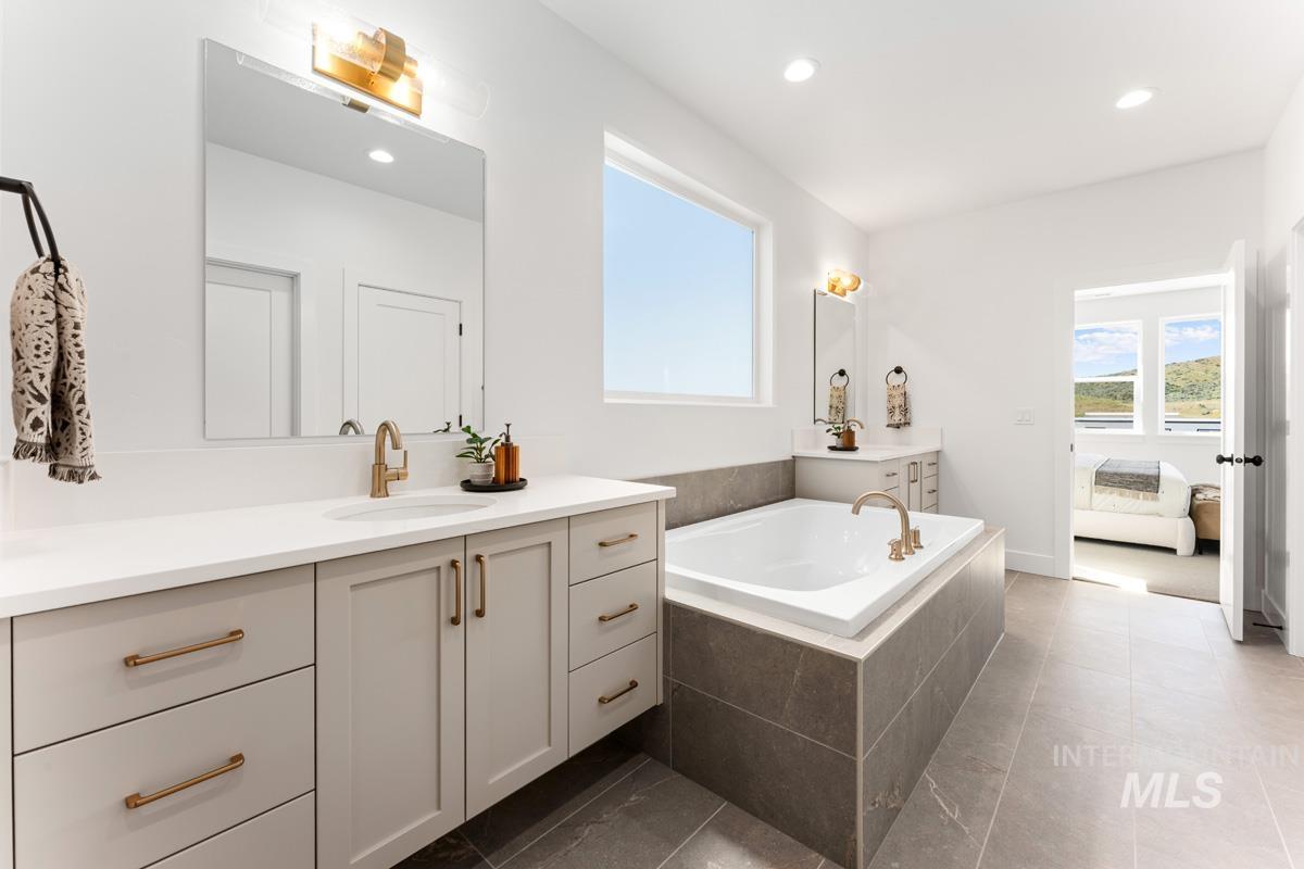 13320 N Spring Creek Way Property Photo 18