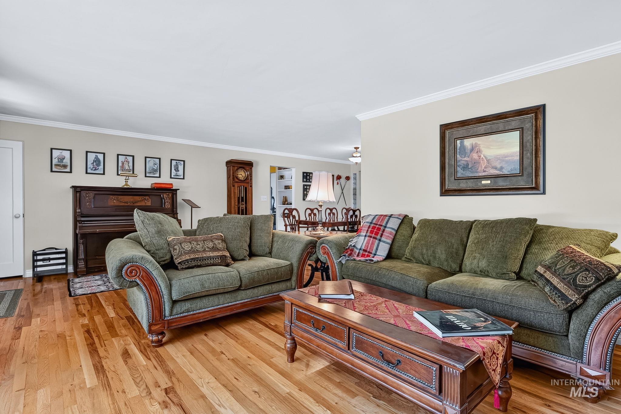 1801 N Hilton St Property Photo 9