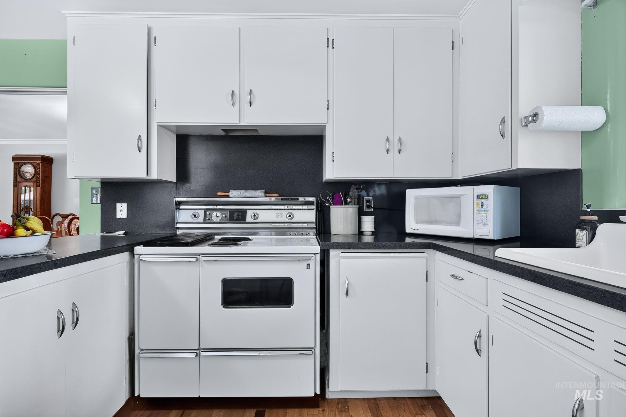 1801 N Hilton St Property Photo 19
