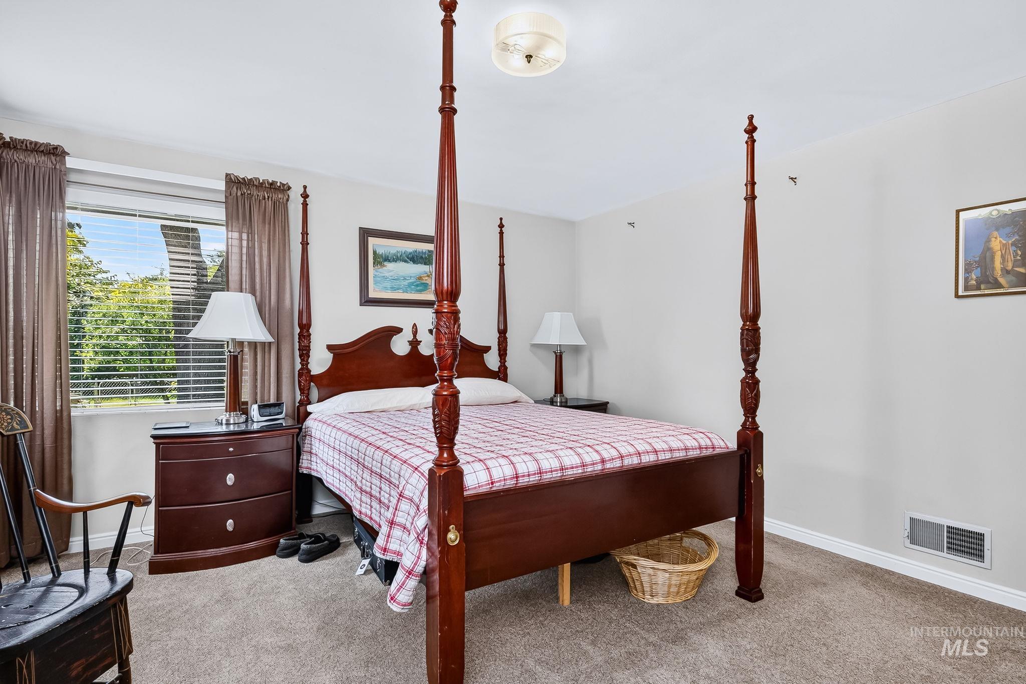 1801 N Hilton St Property Photo 22