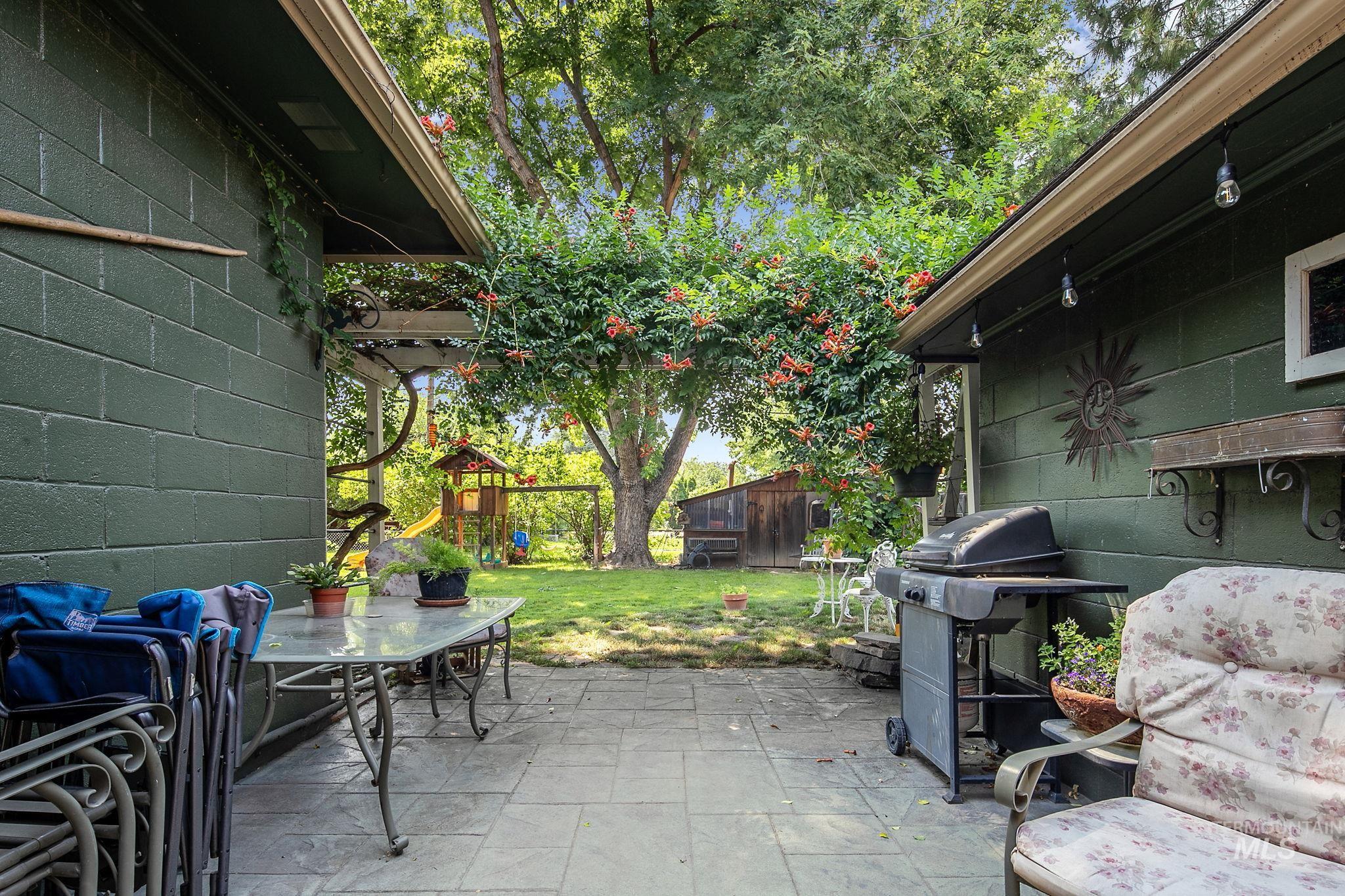 1801 N Hilton St Property Photo 43