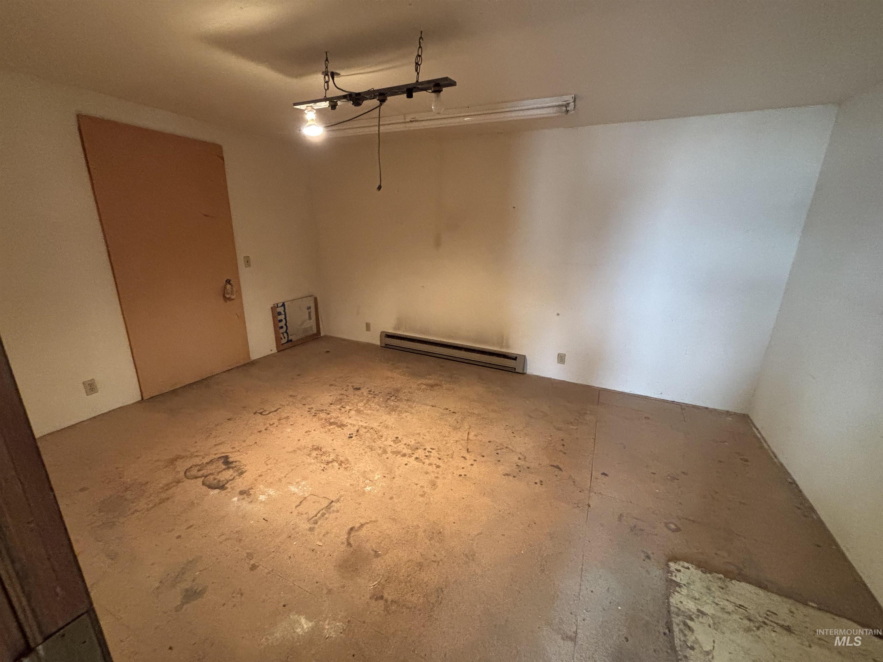 733 Sunset Dr Property Photo 18