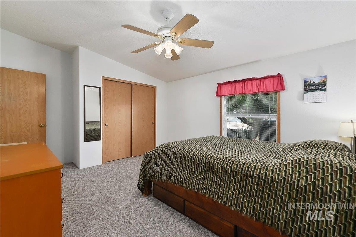 405 Cedar St Property Photo 13